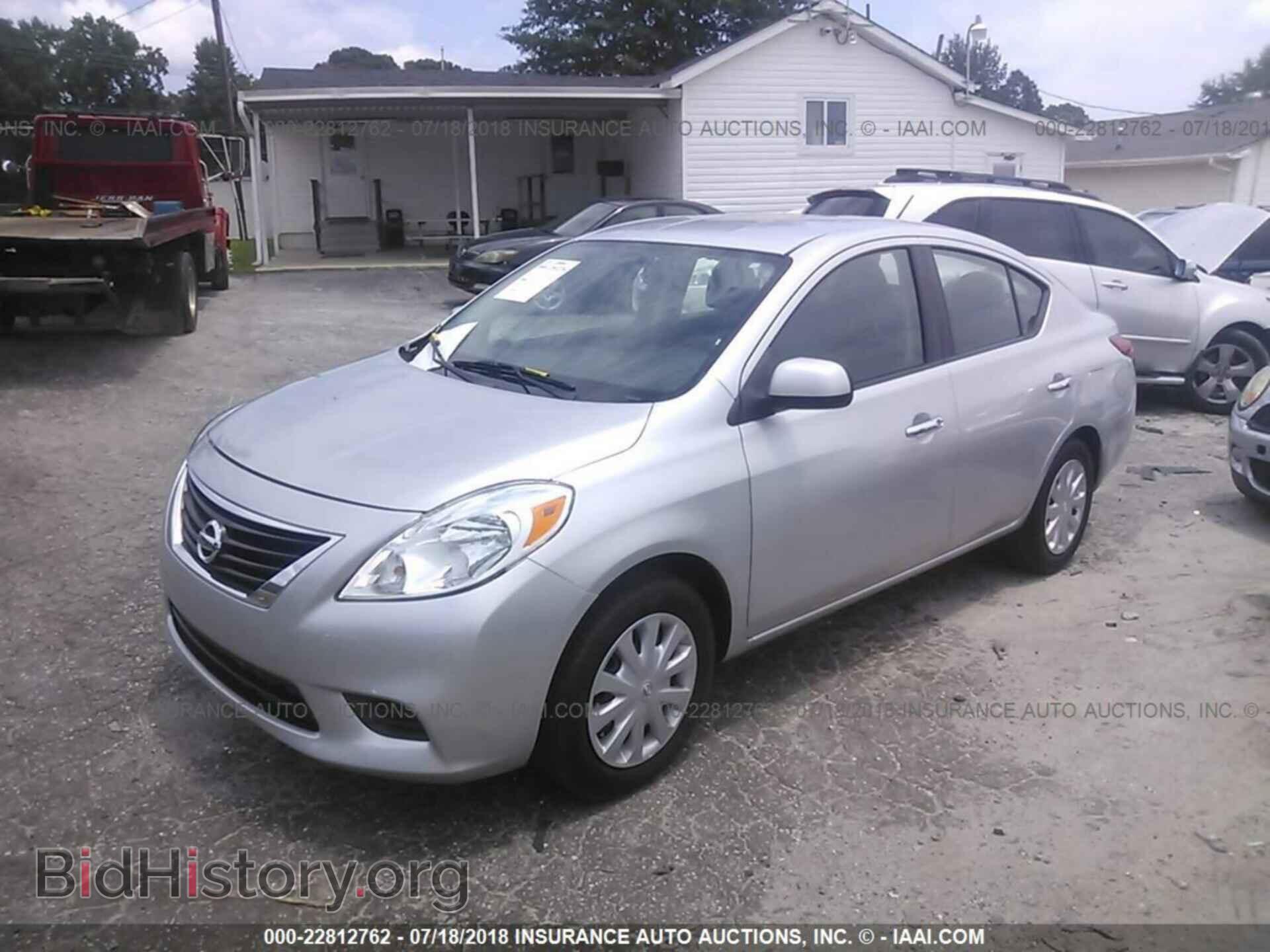 2012 Nissan Versa - VIN: 3N1CN7AP2CL899313 - Фото 2