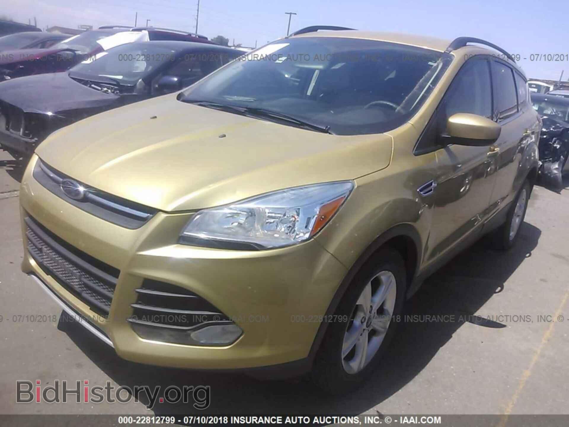 2014 Ford Escape - VIN: 1FMCU9GX8EUD52604 - Photo 2