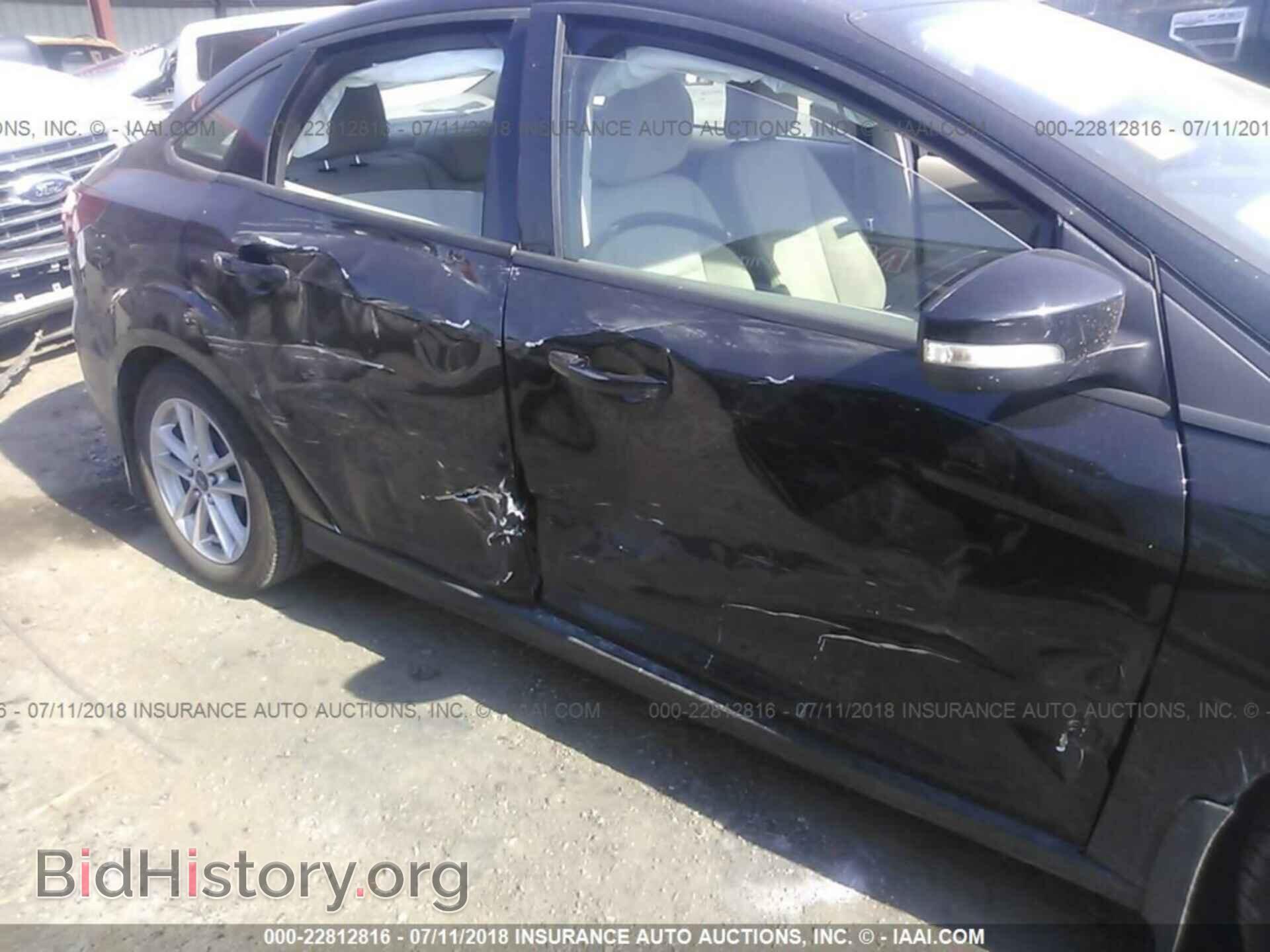 2015 Ford Focus - VIN: 1FADP3F21FL289846 - Photo 6