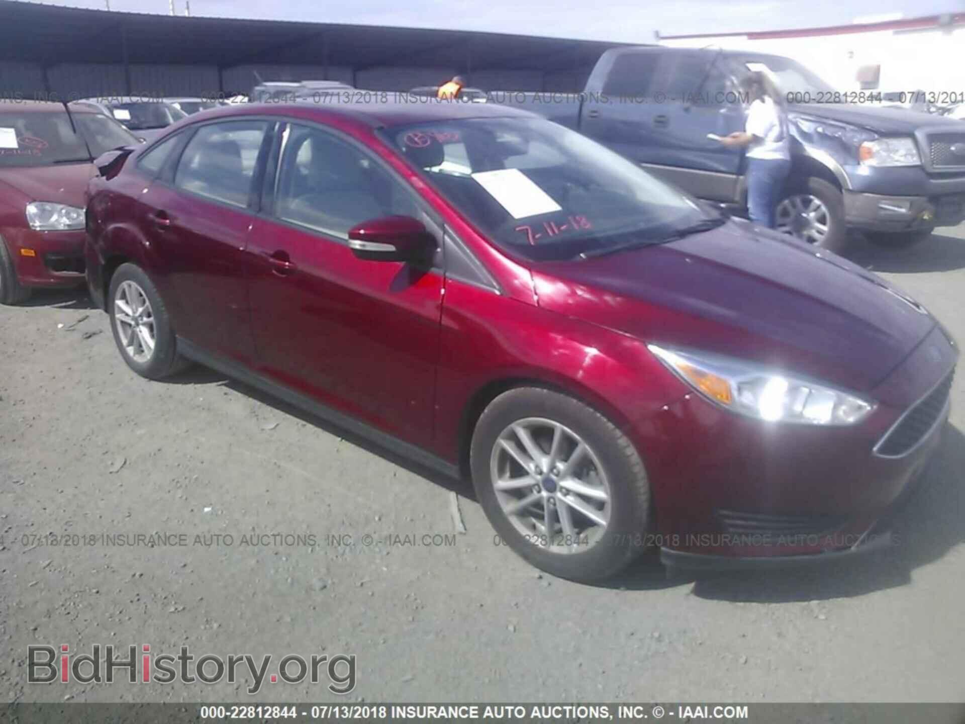 Photo 1FADP3F21FL256720 - Ford Focus 2015