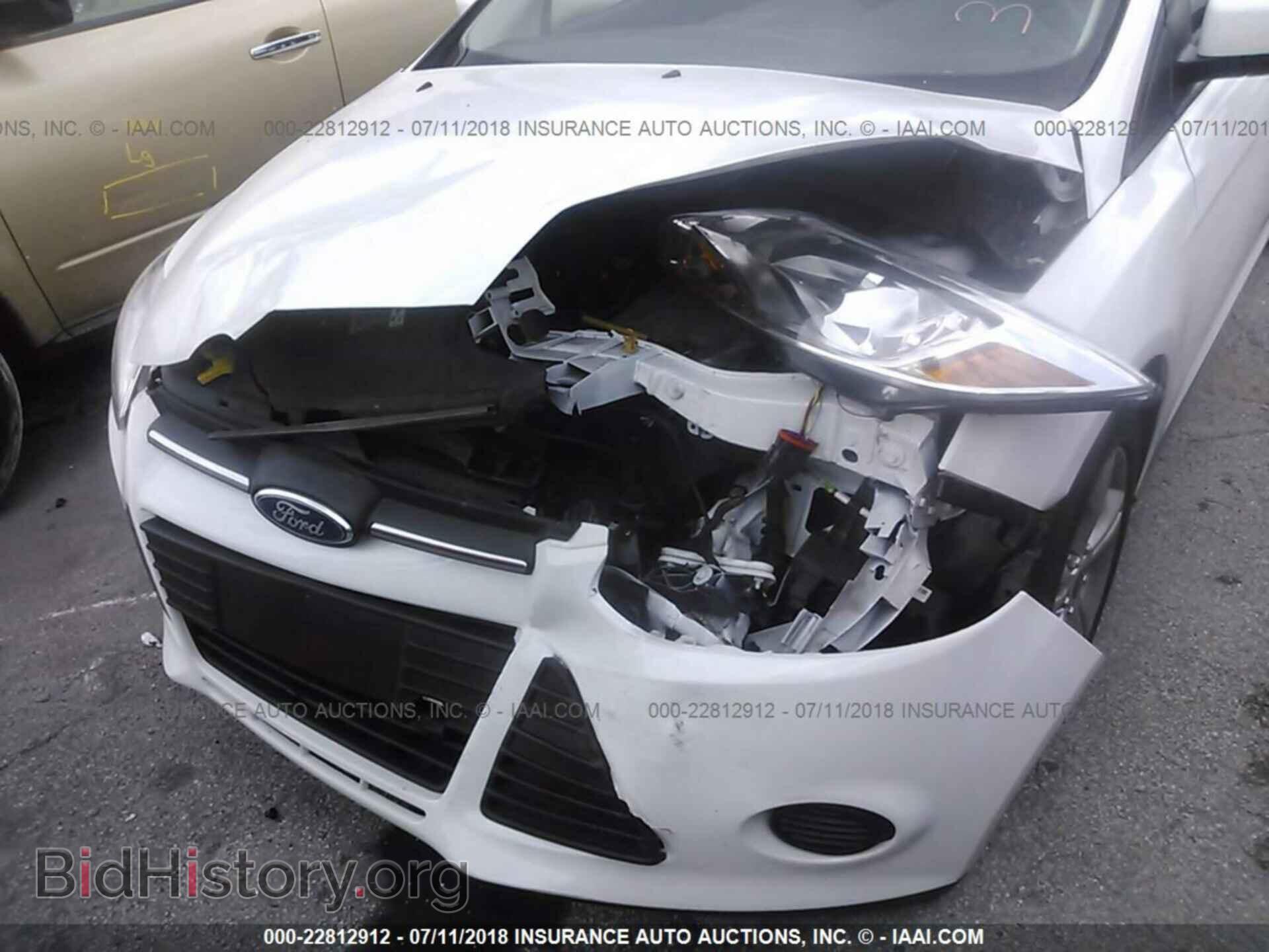 2014 Ford Focus - VIN: 1FADP3F23EL357420 - Photo 6