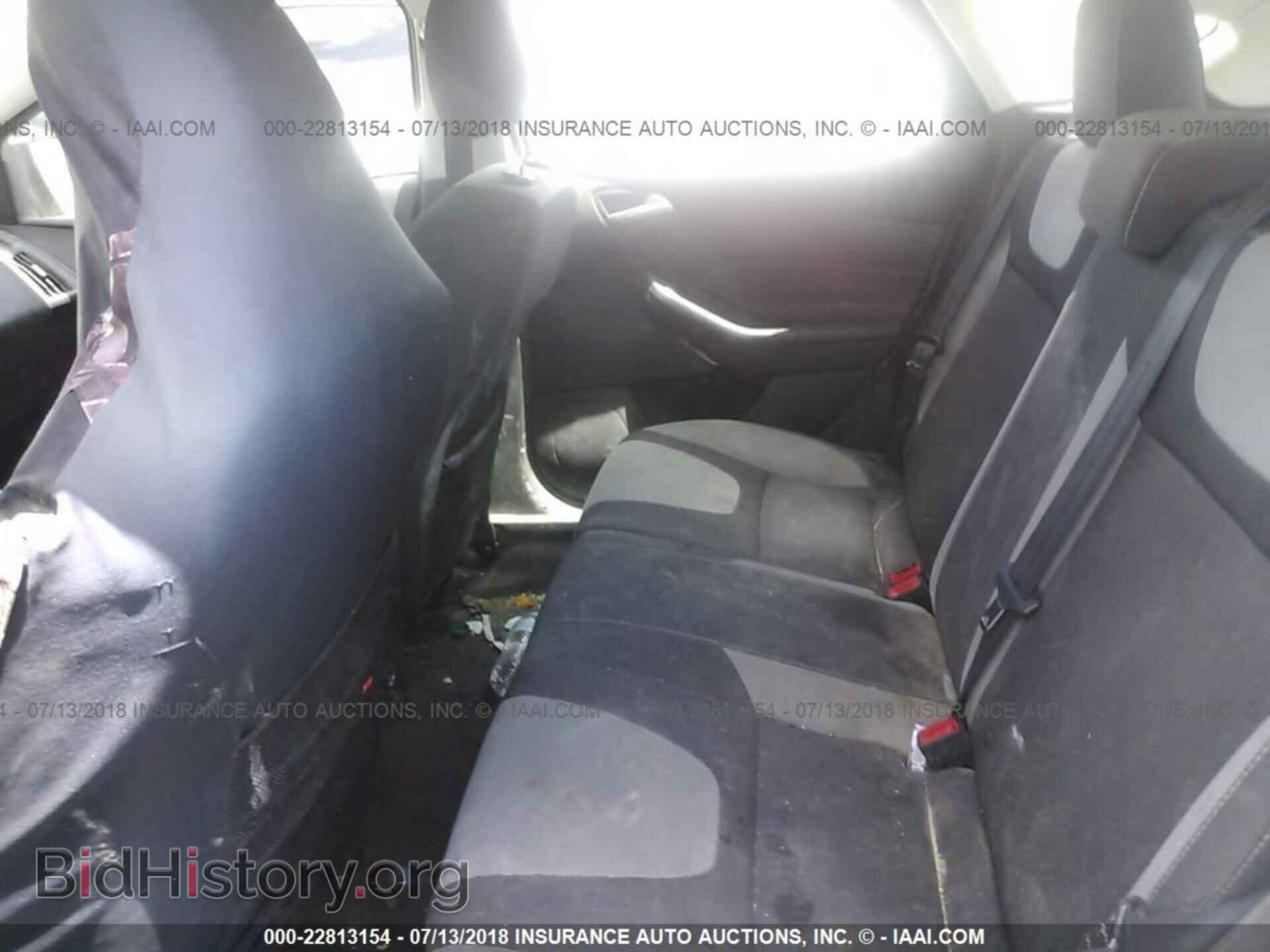 2012 Ford Focus - VIN: 1FAHP3K2XCL285698 - Photo 8