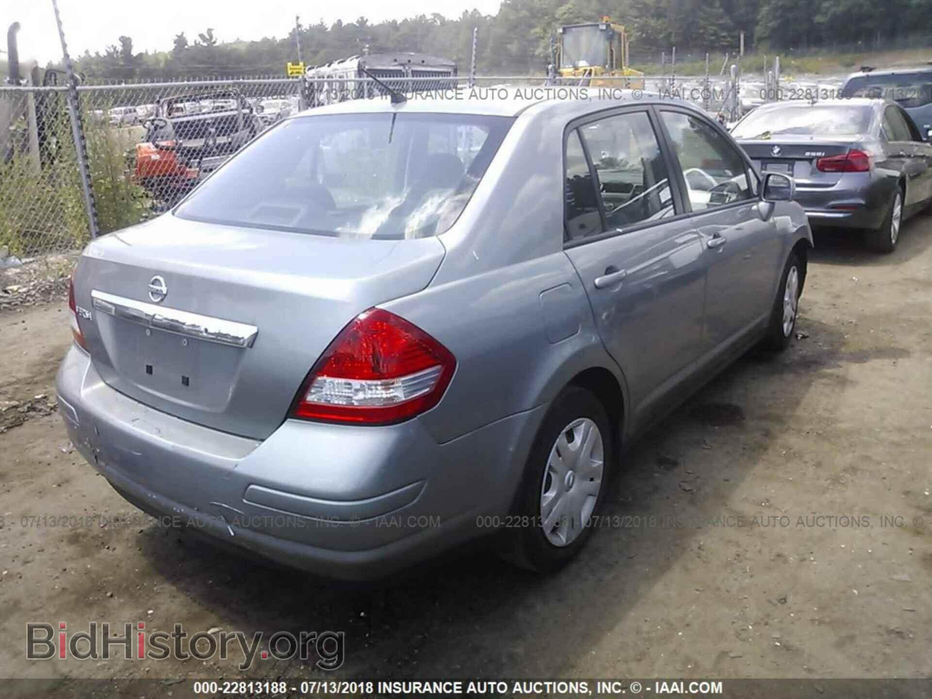 2011 Nissan Versa - VIN: 3N1BC1AP9BL361205 - Фото 4