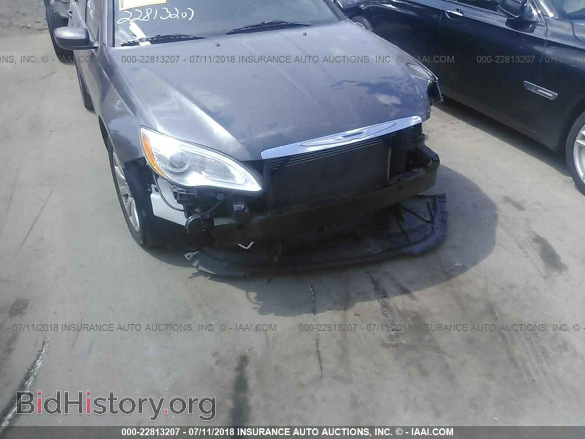 2014 Chrysler 200 - VIN: 1C3CCBBB5EN197826 - Фото 6