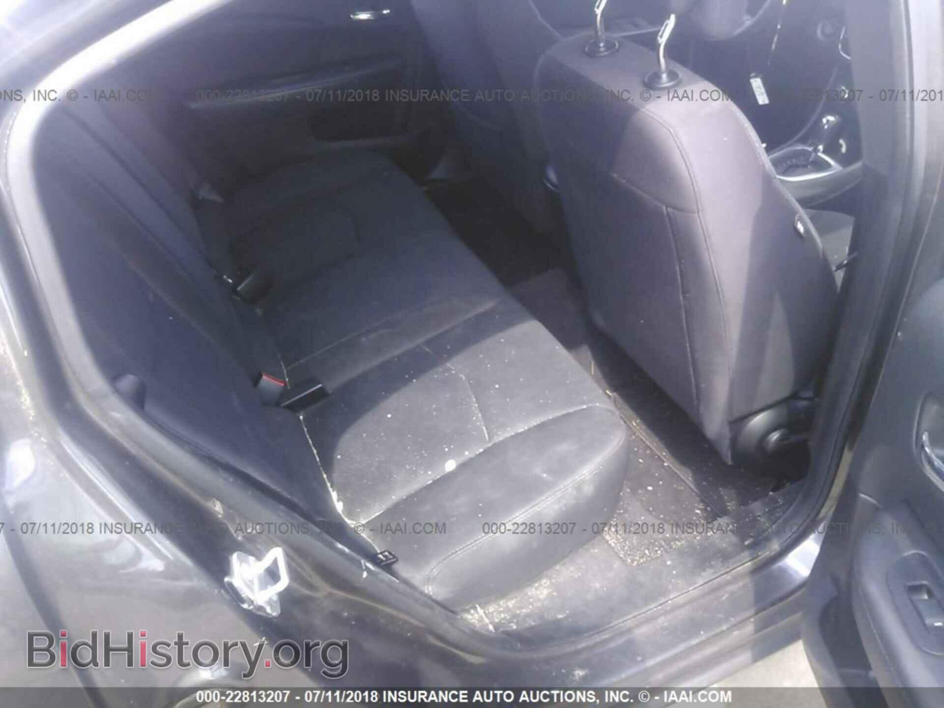 2014 Chrysler 200 - VIN: 1C3CCBBB5EN197826 - Фото 8
