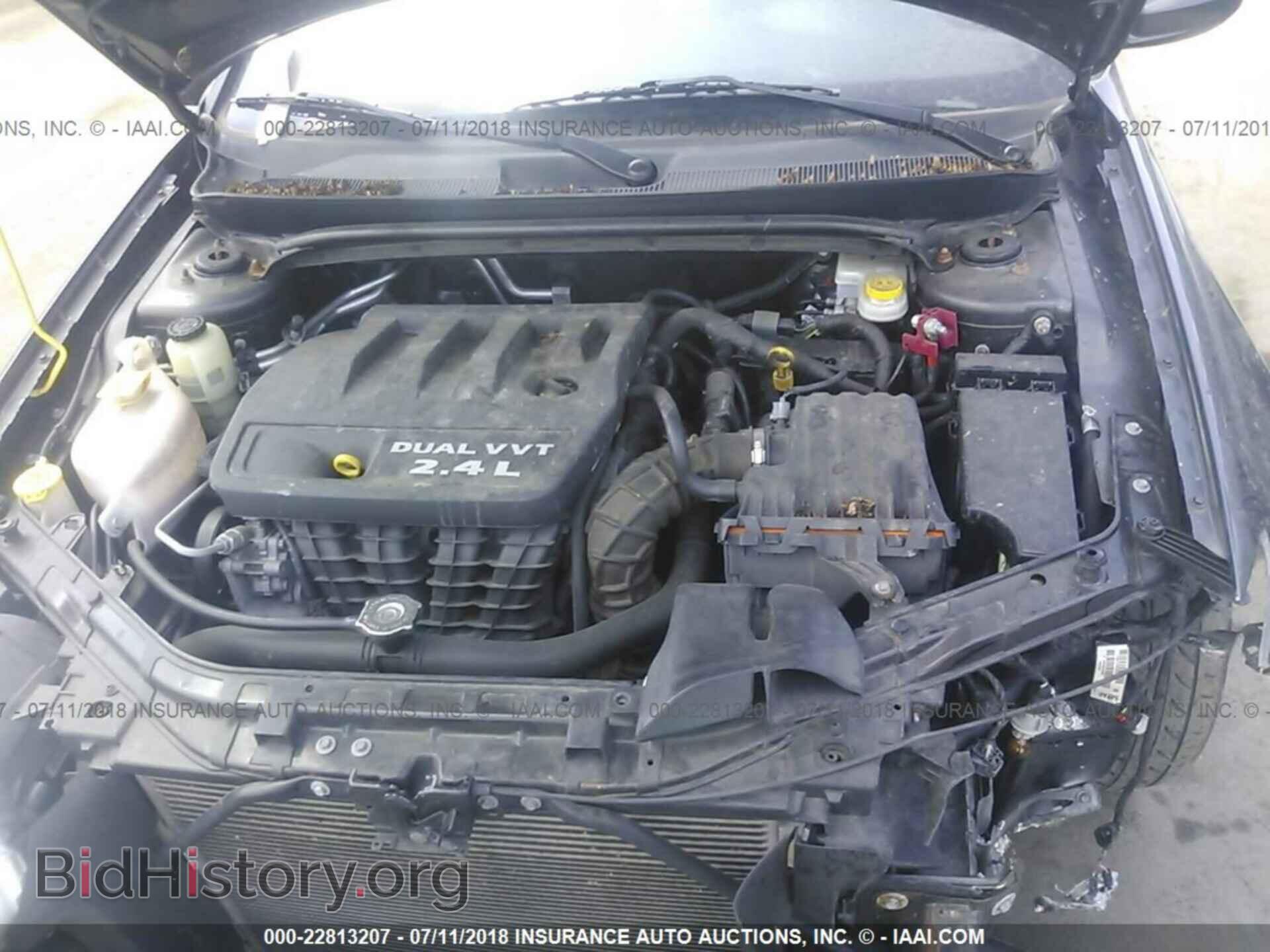 2014 Chrysler 200 - VIN: 1C3CCBBB5EN197826 - Фото 10