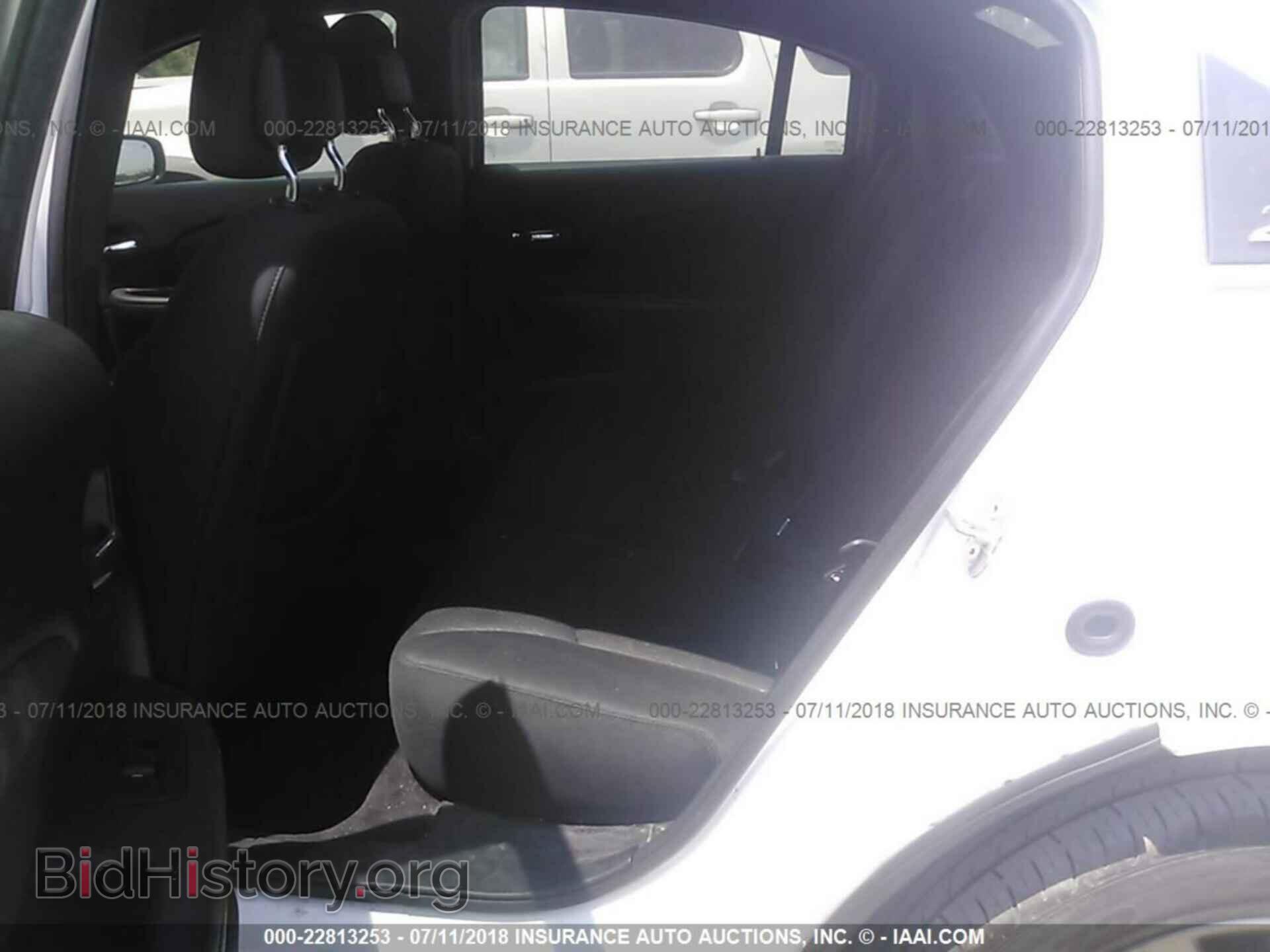 2012 Chrysler 200 - VIN: 1C3CCBBBXCN105722 - Фото 8