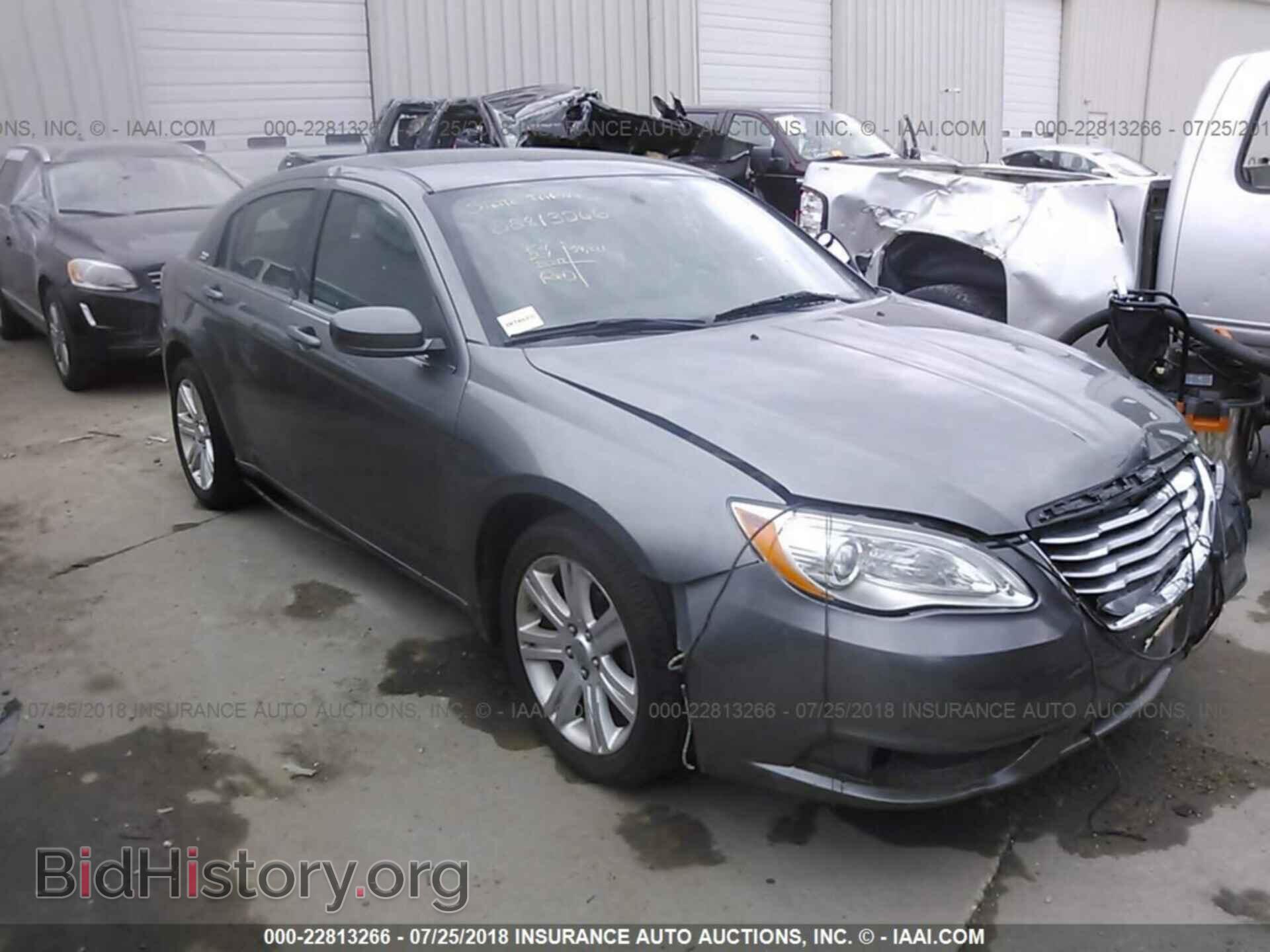 Фотография 1C3CCBBB0CN146151 - Chrysler 200 2012