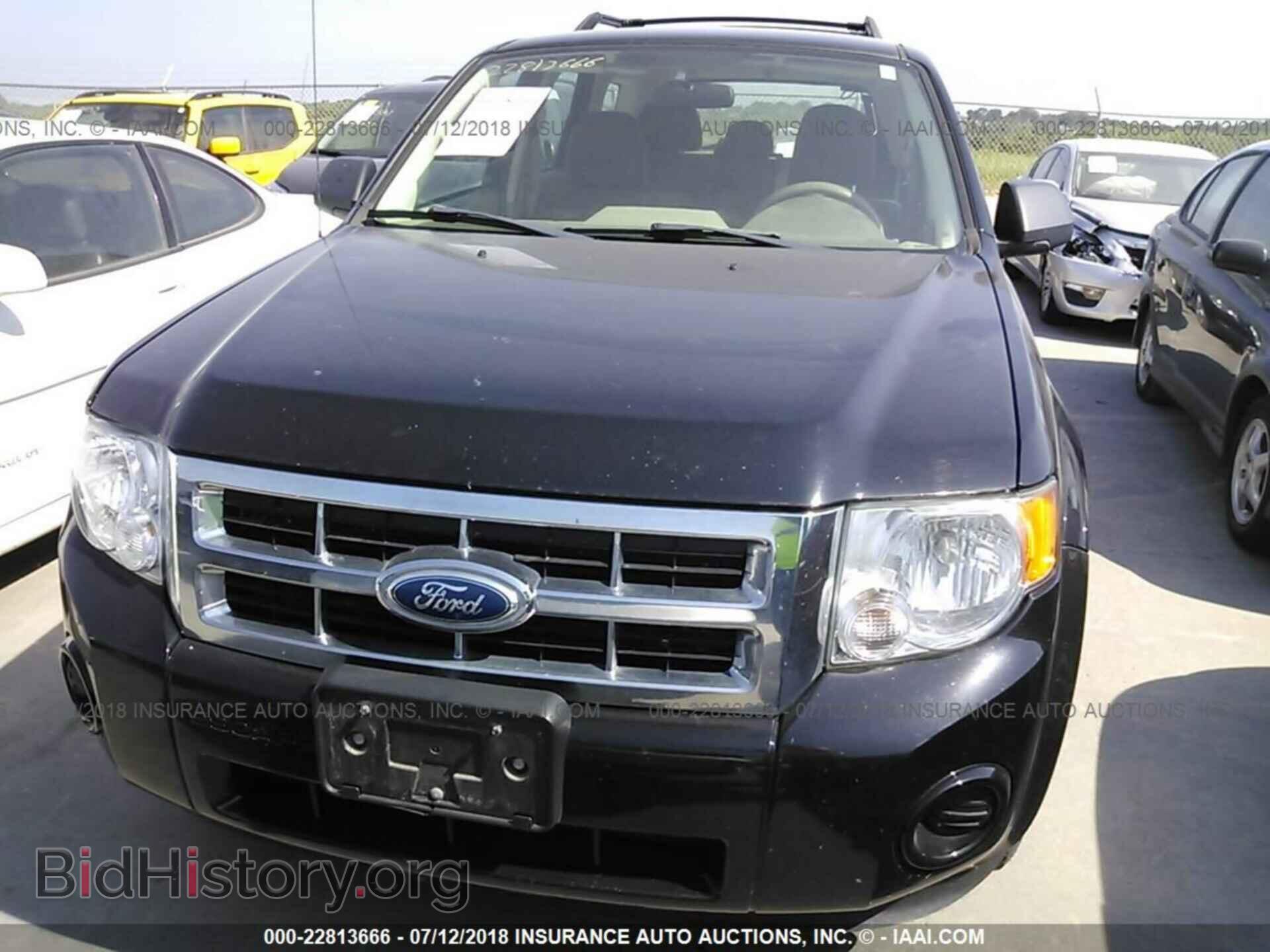 2012 Ford Escape - VIN: 1FMCU0C73CKB94621 - Photo 6