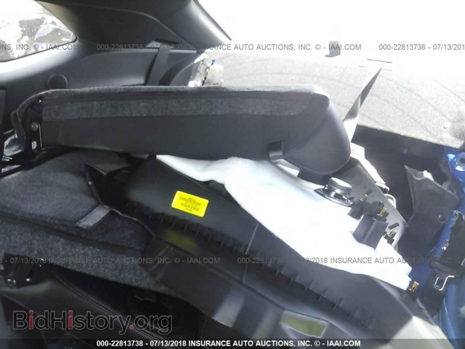 2018 Dodge Challenger - VIN: 2C3CDZBT1JH178725 - Фото 8