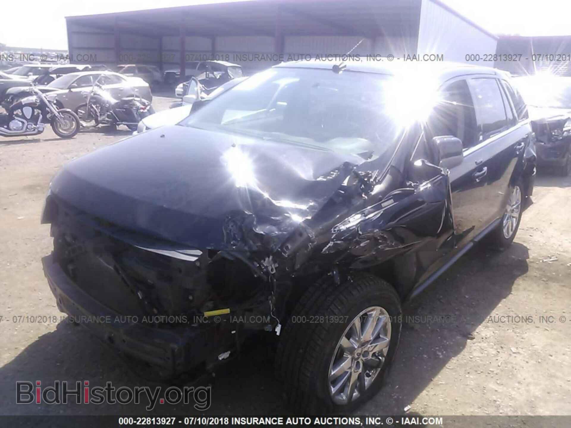 2011 Ford Edge - VIN: 2FMDK4KC8BBA61863 - Photo 2
