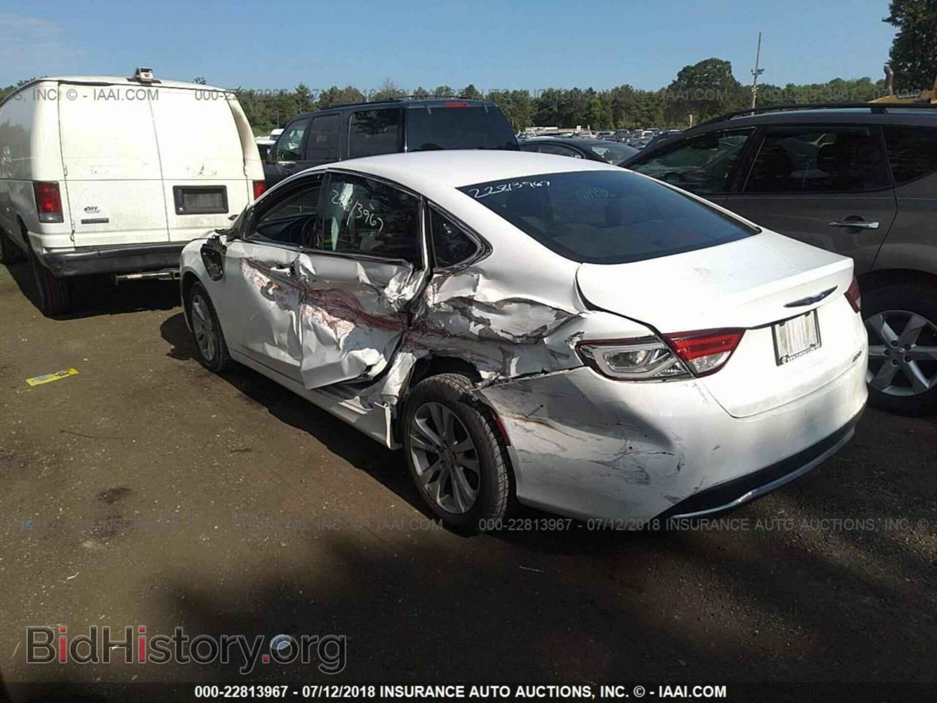 2015 Chrysler 200 - VIN: 1C3CCCAB6FN582420 - Photo 6