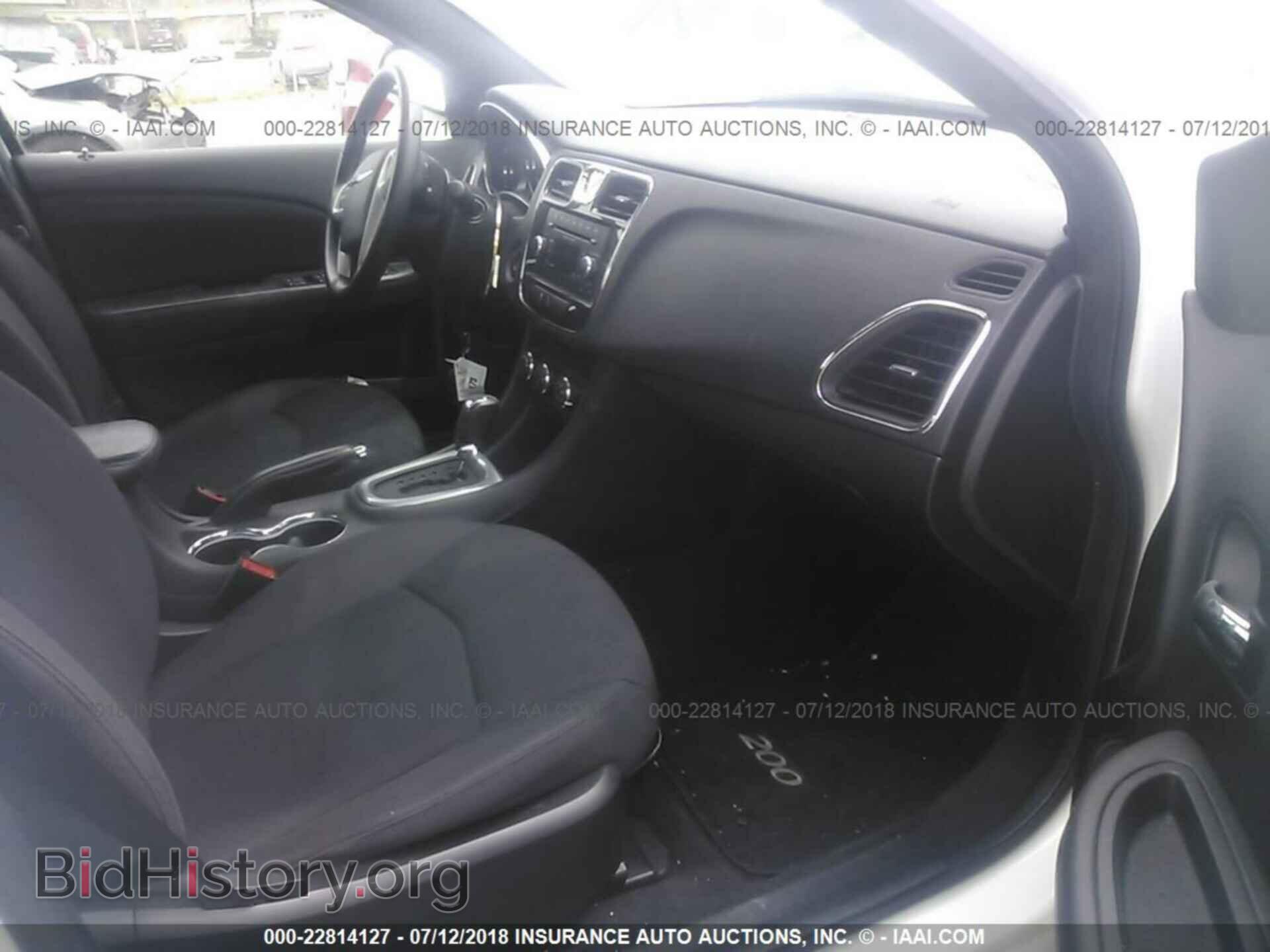2013 Chrysler 200 - VIN: 1C3CCBBB6DN593732 - Photo 5