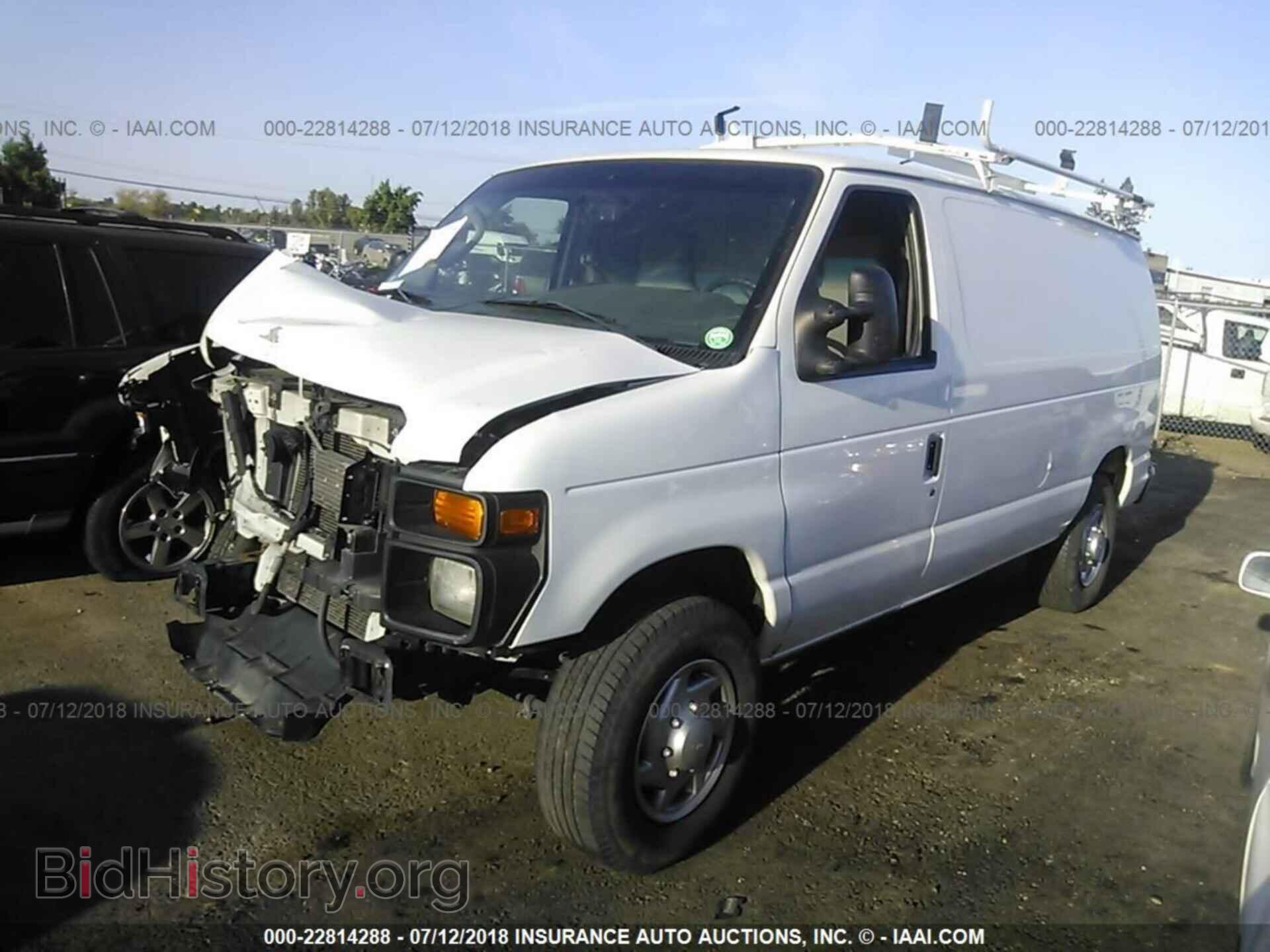 2013 Ford Econoline - VIN: 1FTNE2EL8DDA69233 - Фото 2