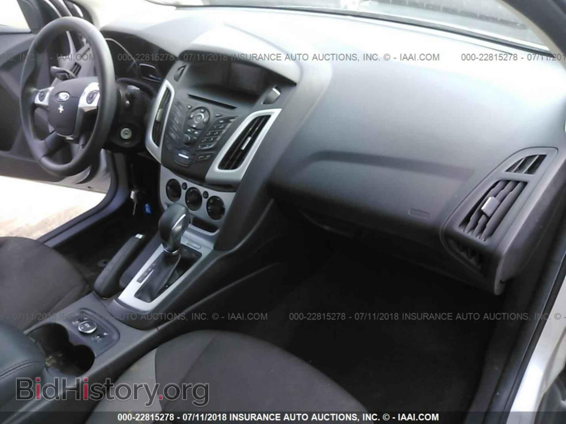 2014 Ford Focus - VIN: 1FADP3F27EL340877 - Photo 5