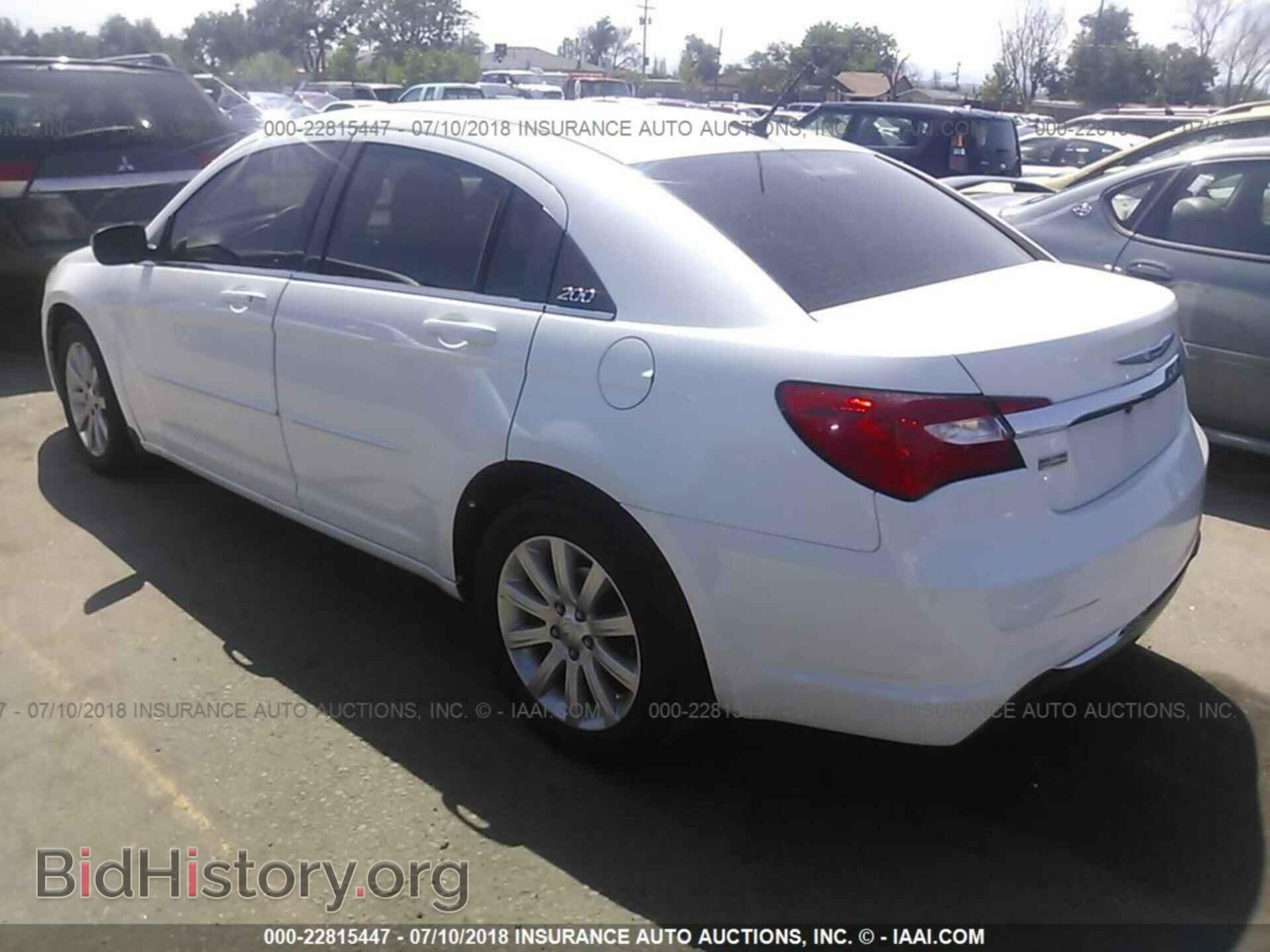 2012 Chrysler 200 - VIN: 1C3CCBBG5CN192022 - Фото 3