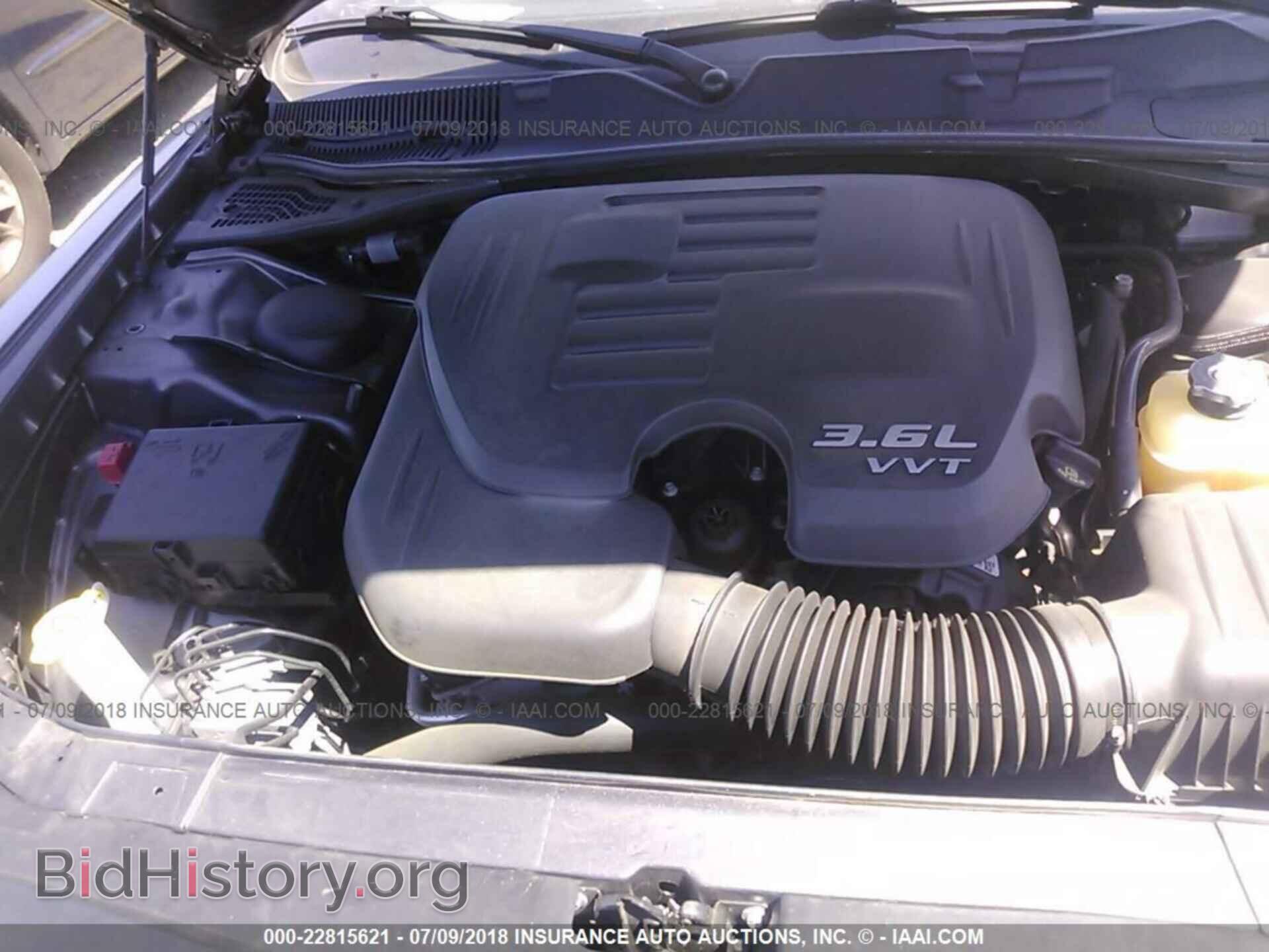 2016 Dodge Challenger - VIN: 2C3CDZAG2GH157802 - Фото 10