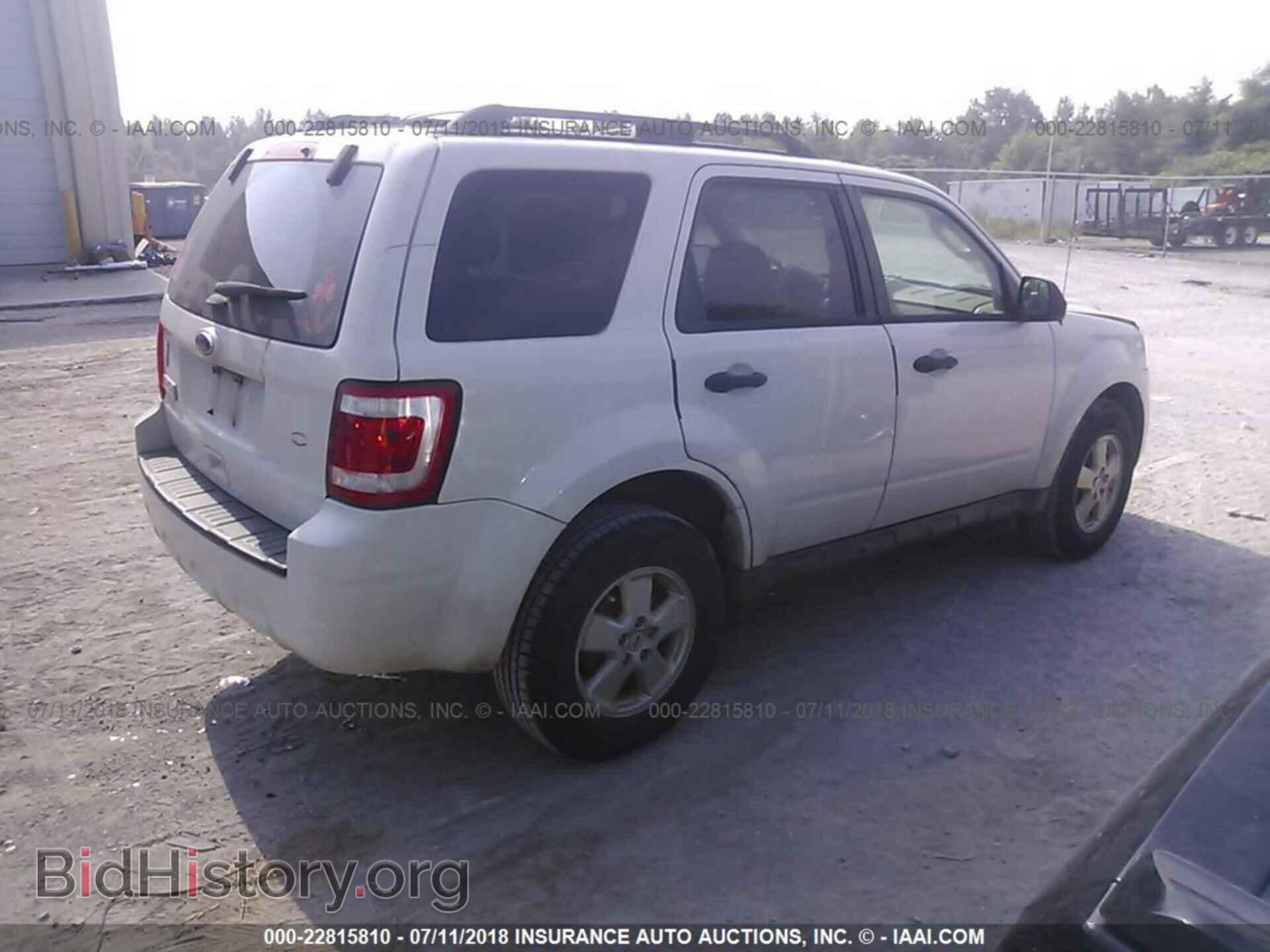 2012 Ford Escape - VIN: 1FMCU0D73CKA17355 - Photo 4