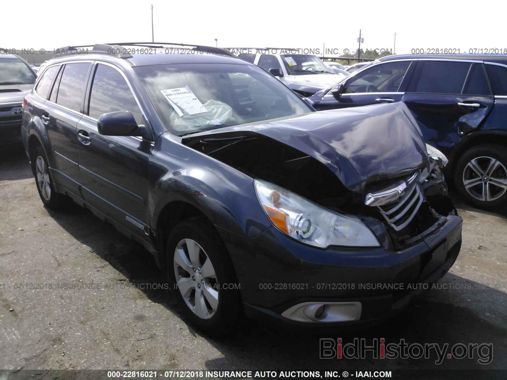 Photo 4S4BRCACXC3274152 - Subaru Outback 2012