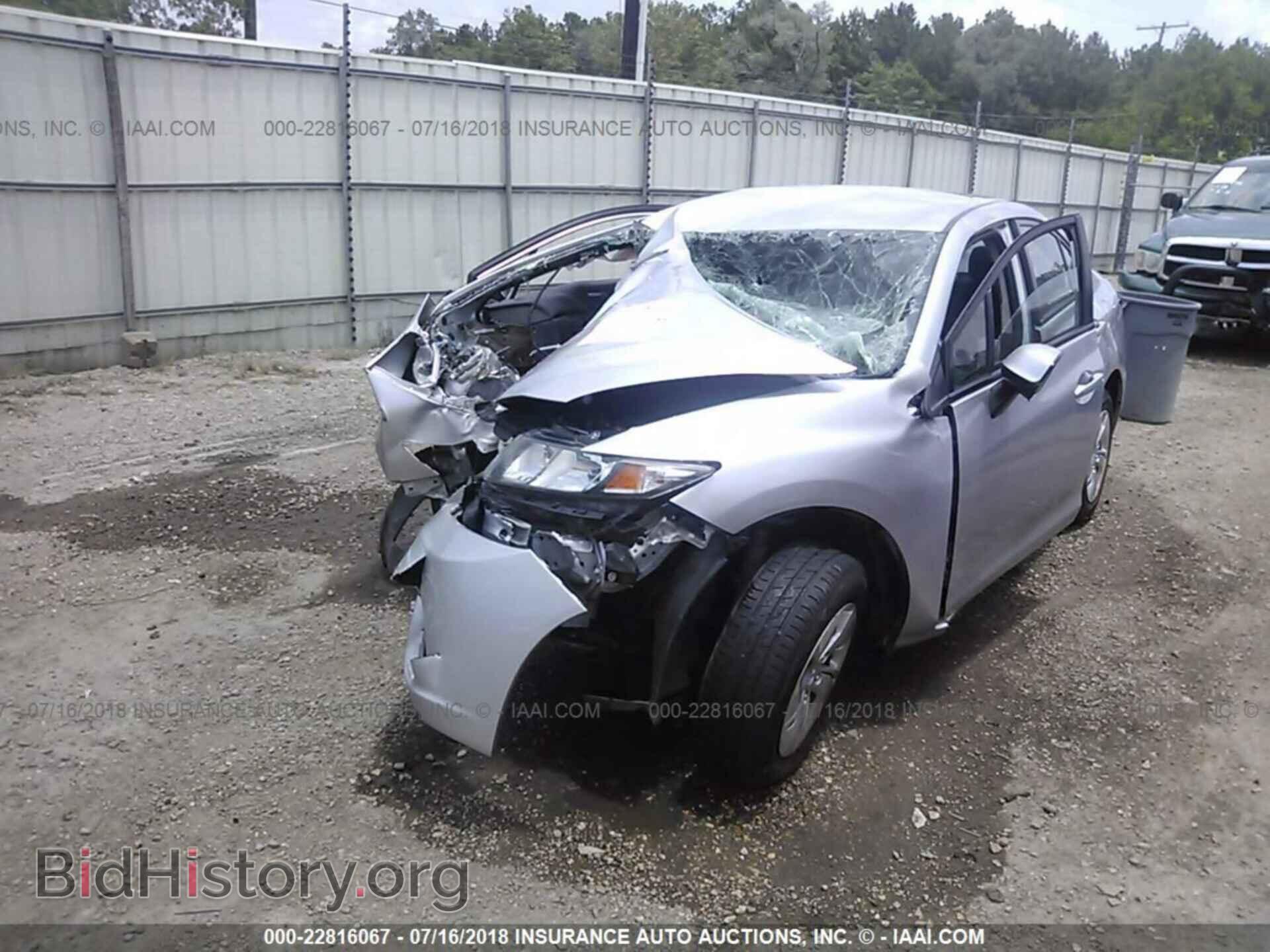 2013 Honda Civic - VIN: 19XFB2F52DE081261 - Фото 2
