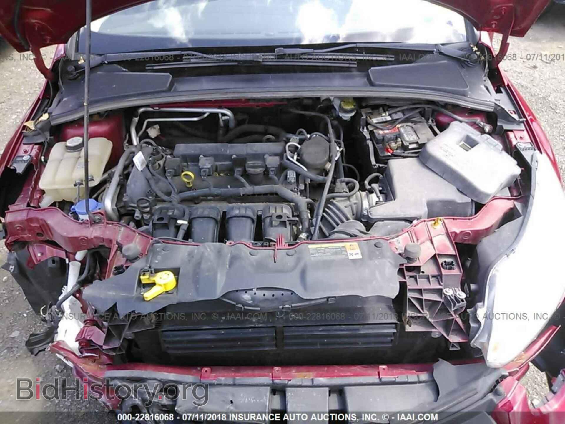 2012 Ford Focus - VIN: 1FAHP3F29CL248636 - Photo 10