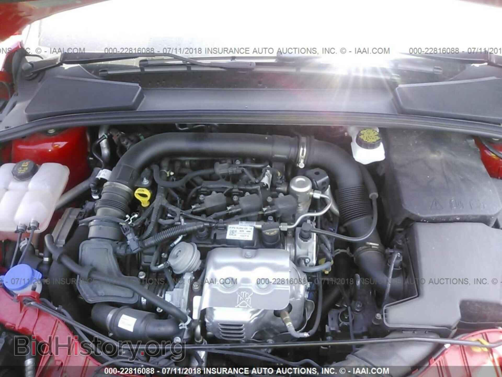 2017 Ford Focus - VIN: 1FADP3FEXHL235250 - Photo 10