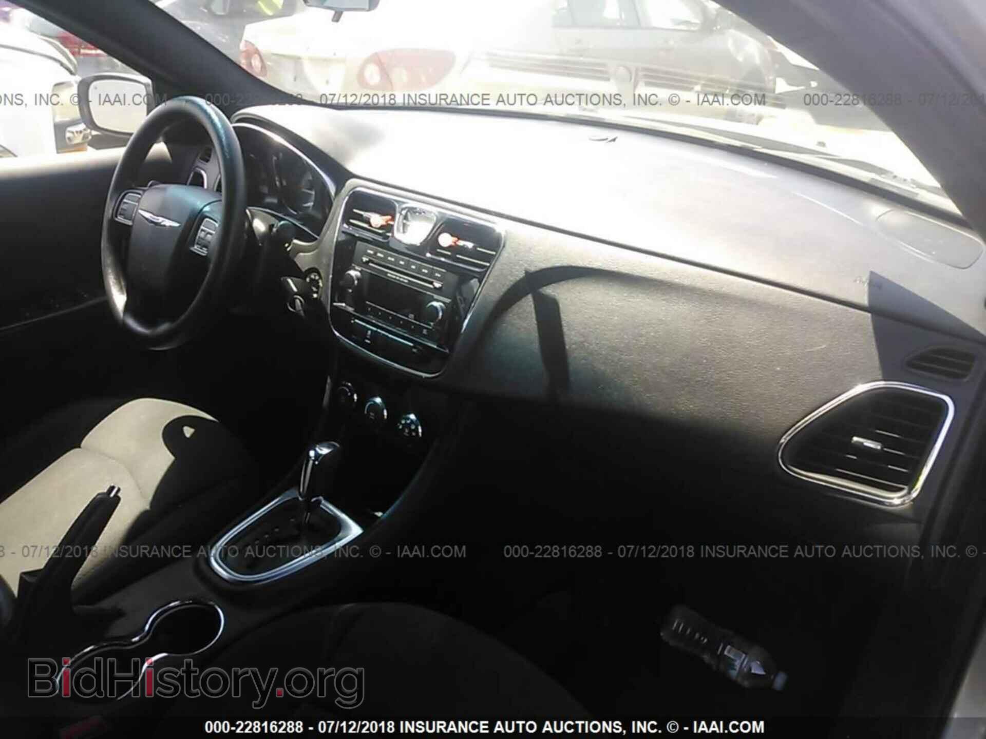 2013 Chrysler 200 - VIN: 1C3CCBAB0DN761561 - Photo 5
