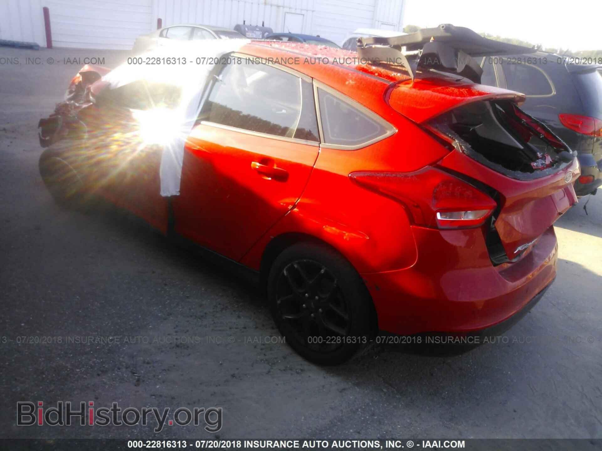 2016 Ford Focus - VIN: 1FADP3K23GL224343 - Фото 3