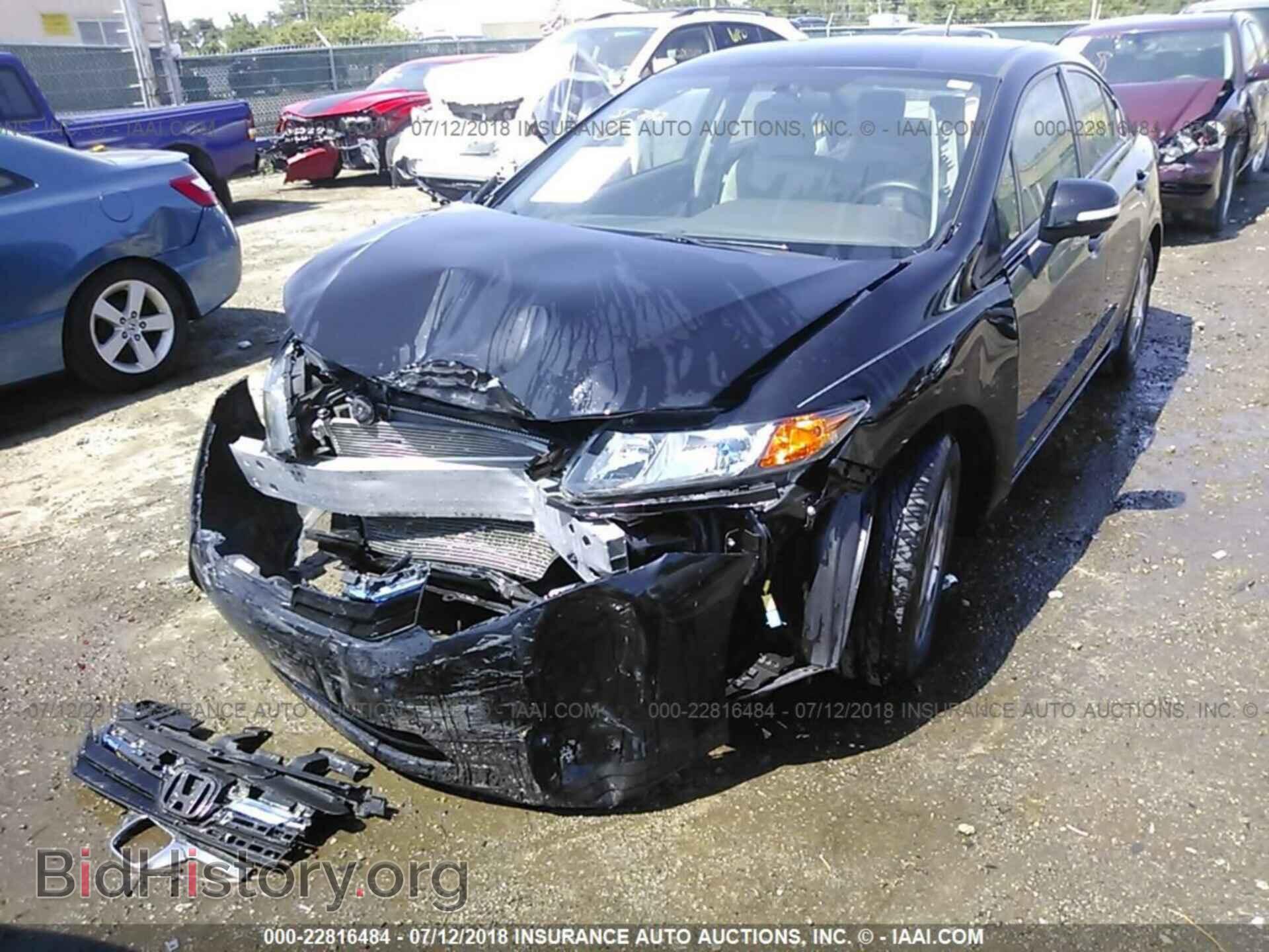 2012 Honda CIVIC (VIN JHMFB4F22CS008077) — фото 6 из 10