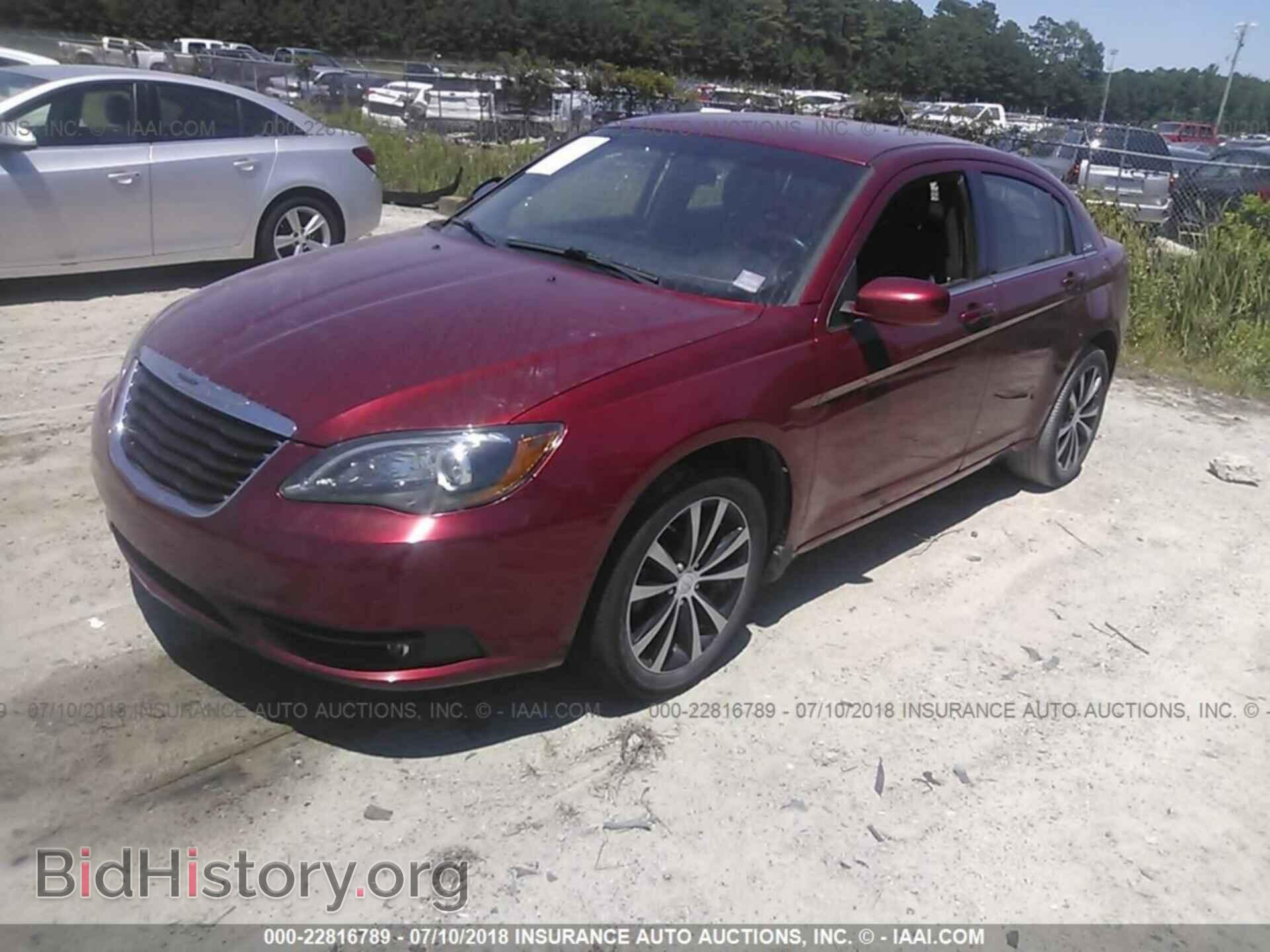 2013 CHRYSLER 200 - VIN: 1C3CCBBB5DN611962 - Фото 2