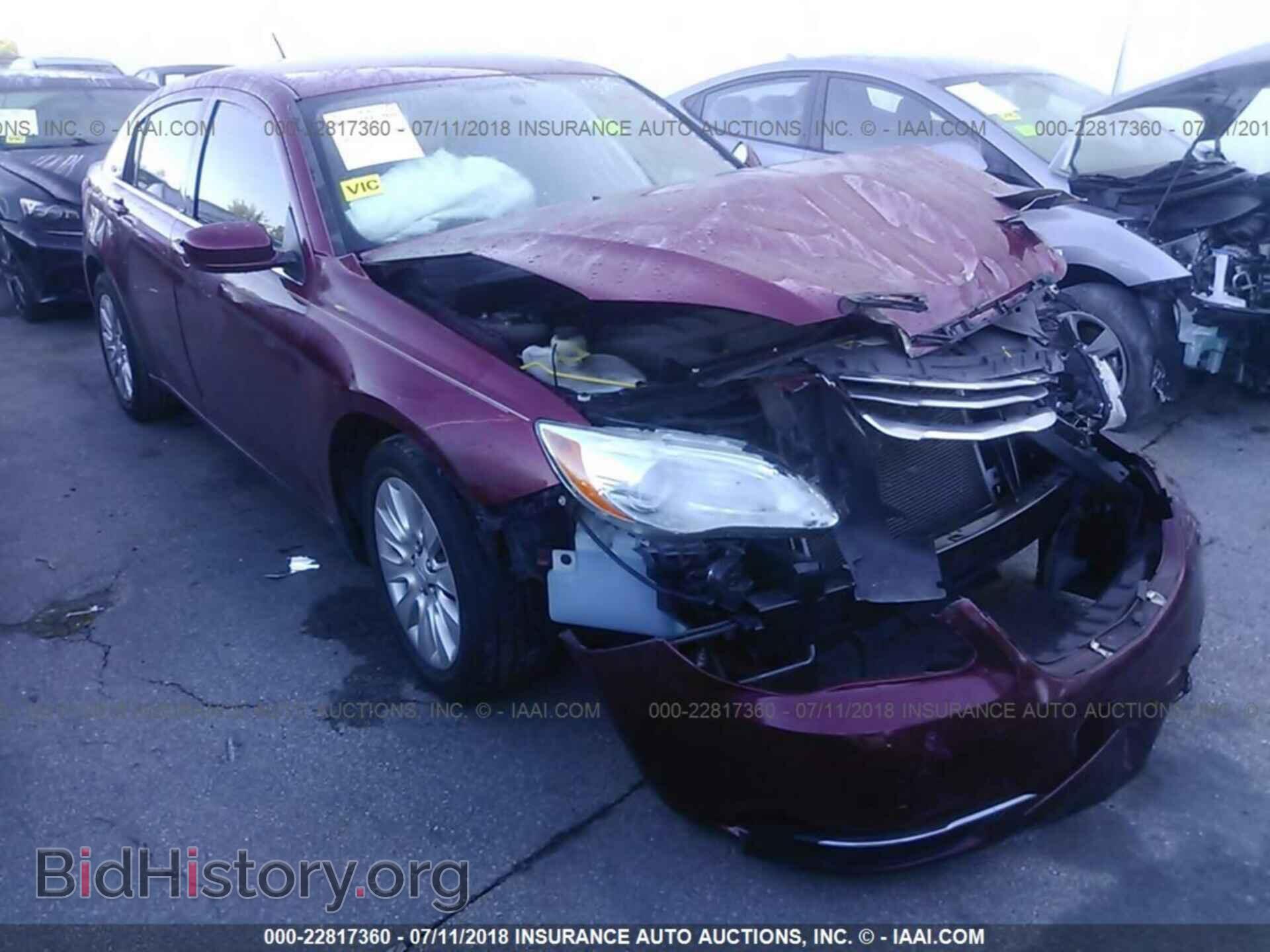 Photo 1C3CCBAB3EN206380 - Chrysler 200 2014