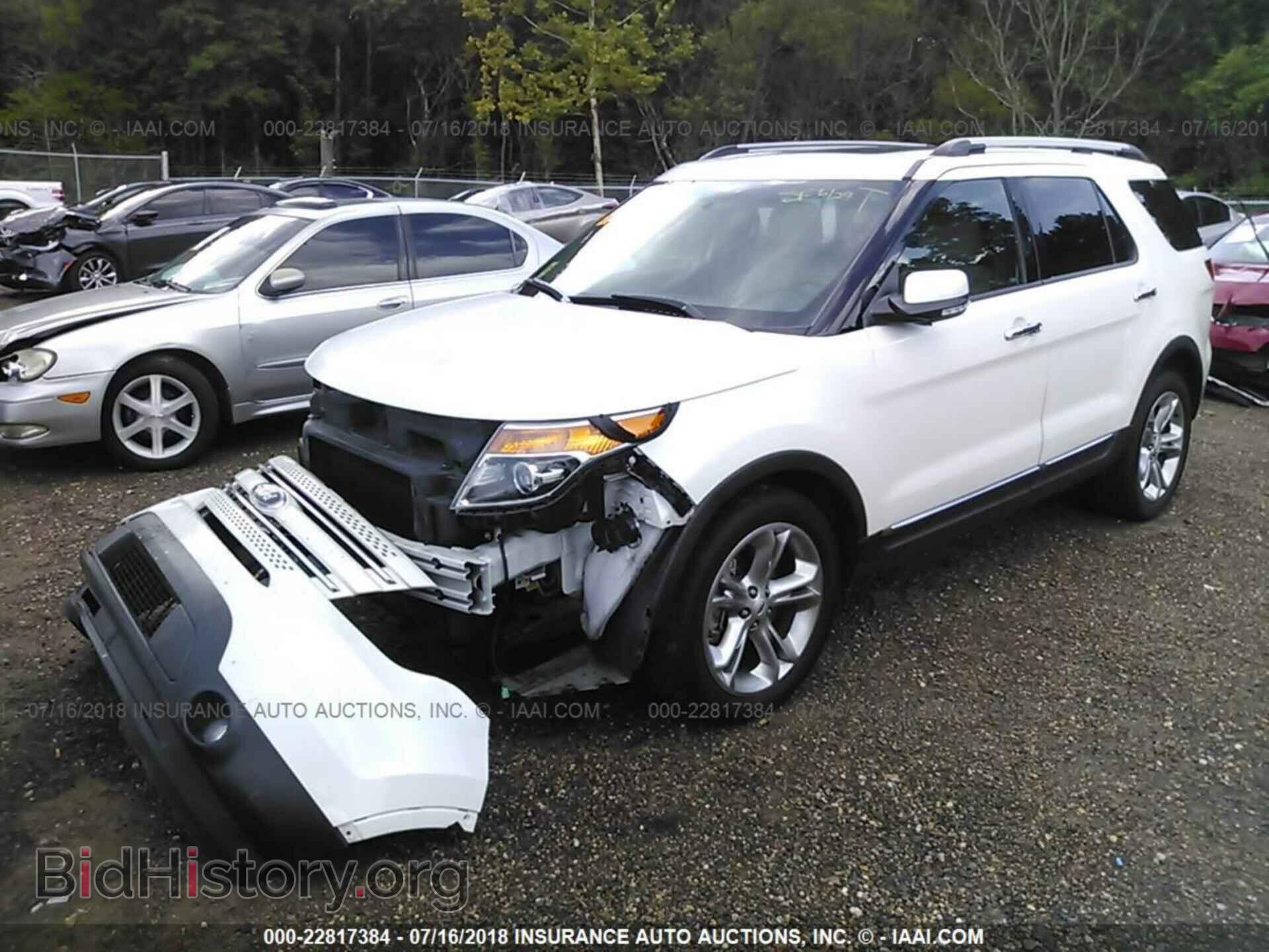 2013 Ford Explorer - VIN: 1FM5K7F8XDGB32035 - Photo 2