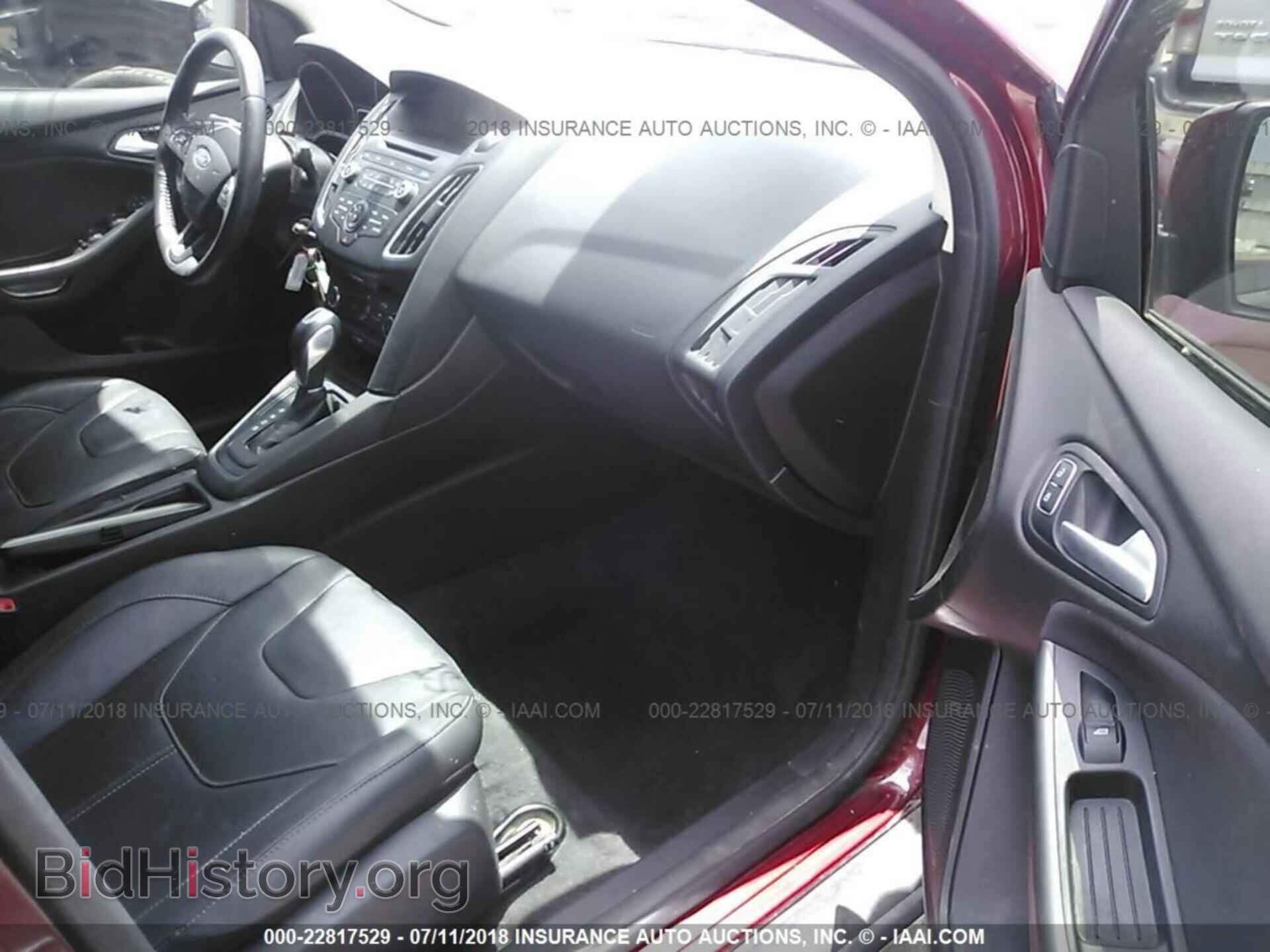 2015 Ford Focus - VIN: 1FADP3F26FL340855 - Photo 5