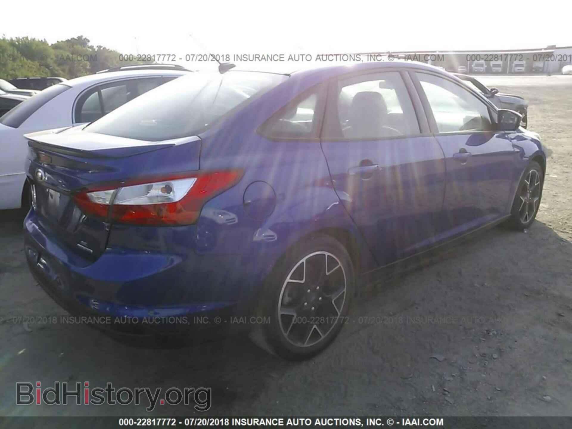 2013 Ford Focus - VIN: 1FADP3F26DL137722 - Photo 4