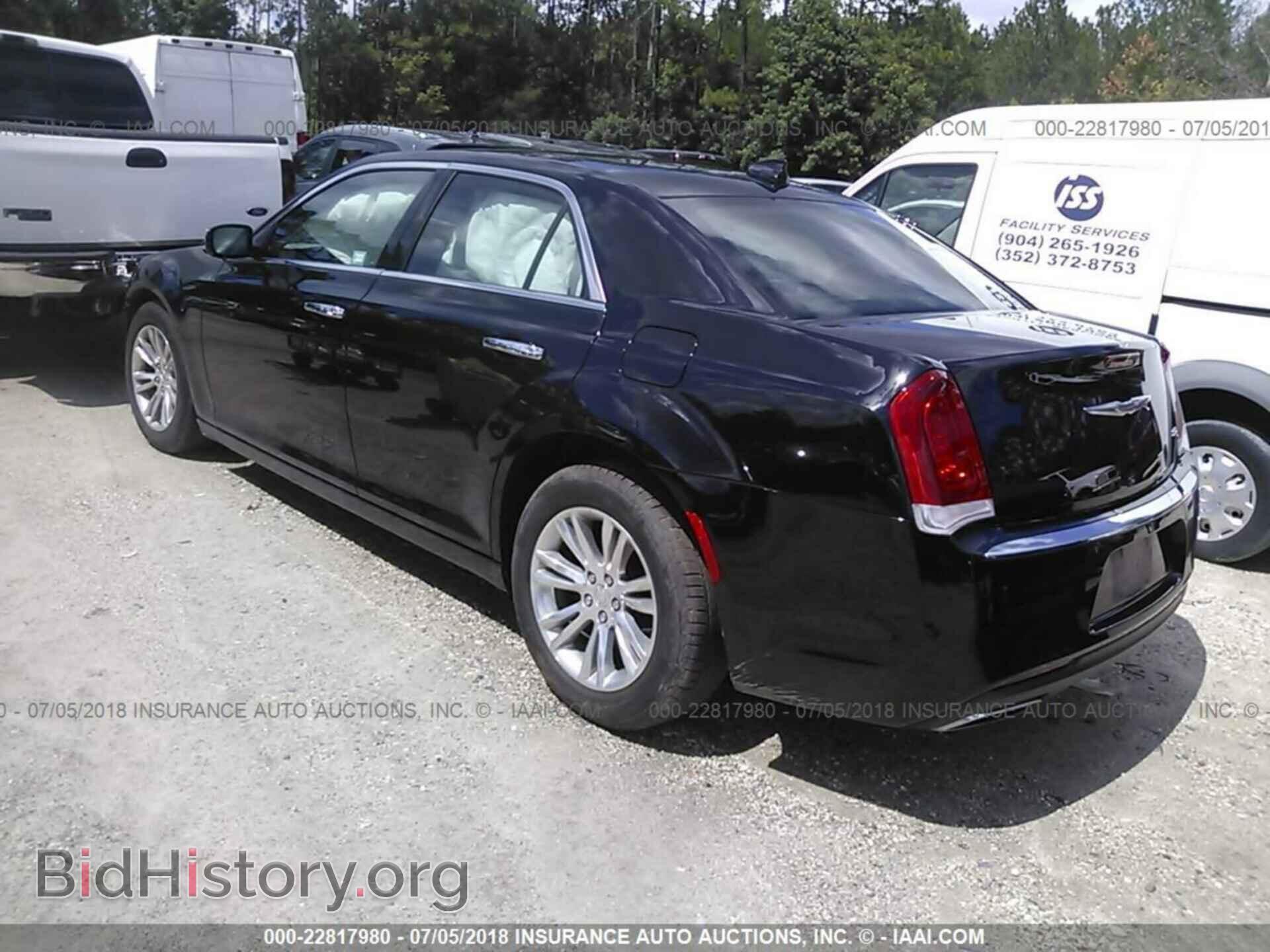 2017 Chrysler 300c - VIN: 2C3CCAEG6HH564764 - Фото 3