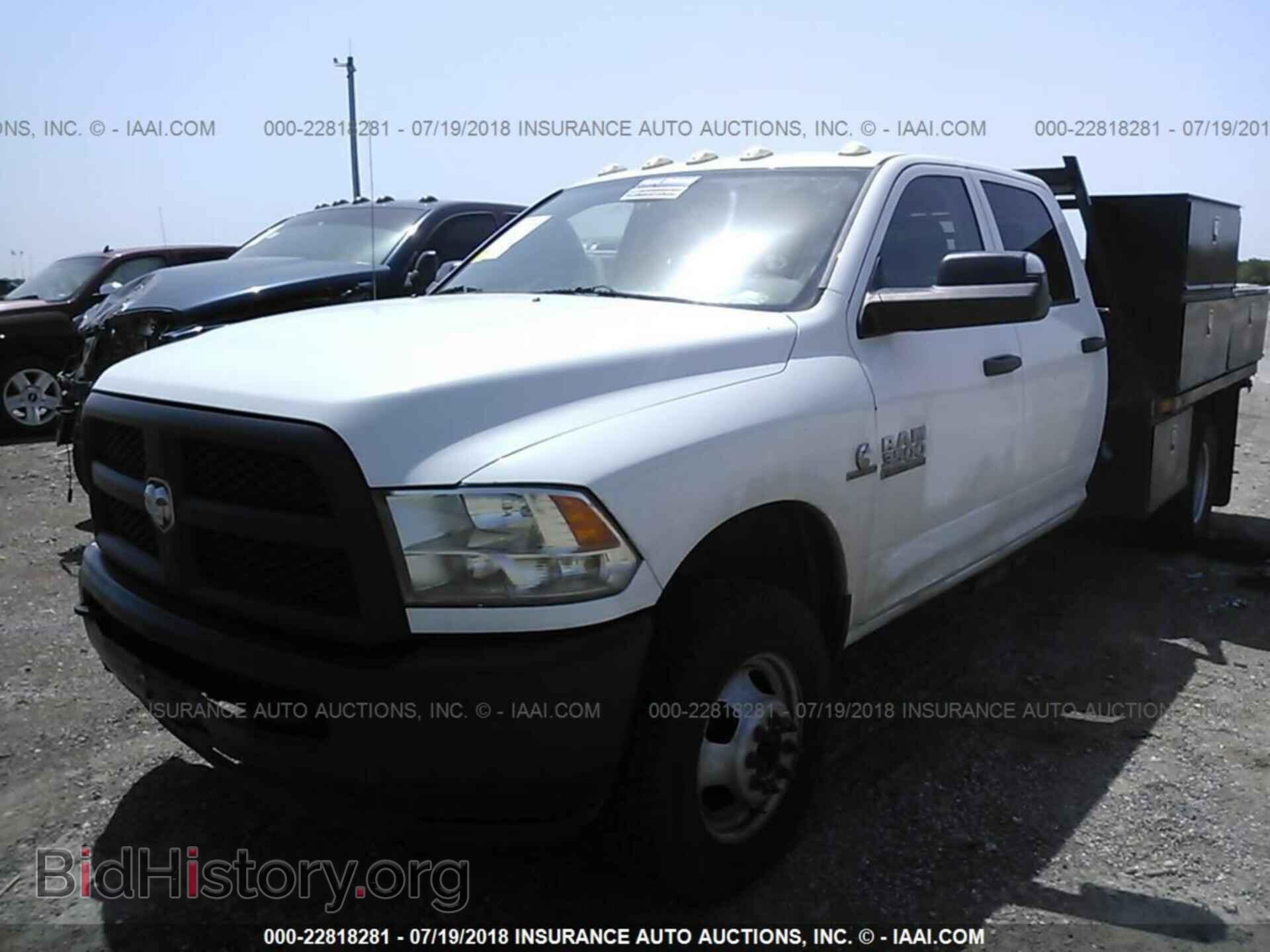 2013 Ram 3500 - VIN: 3C7WRSCL1DG602122 - Photo 2