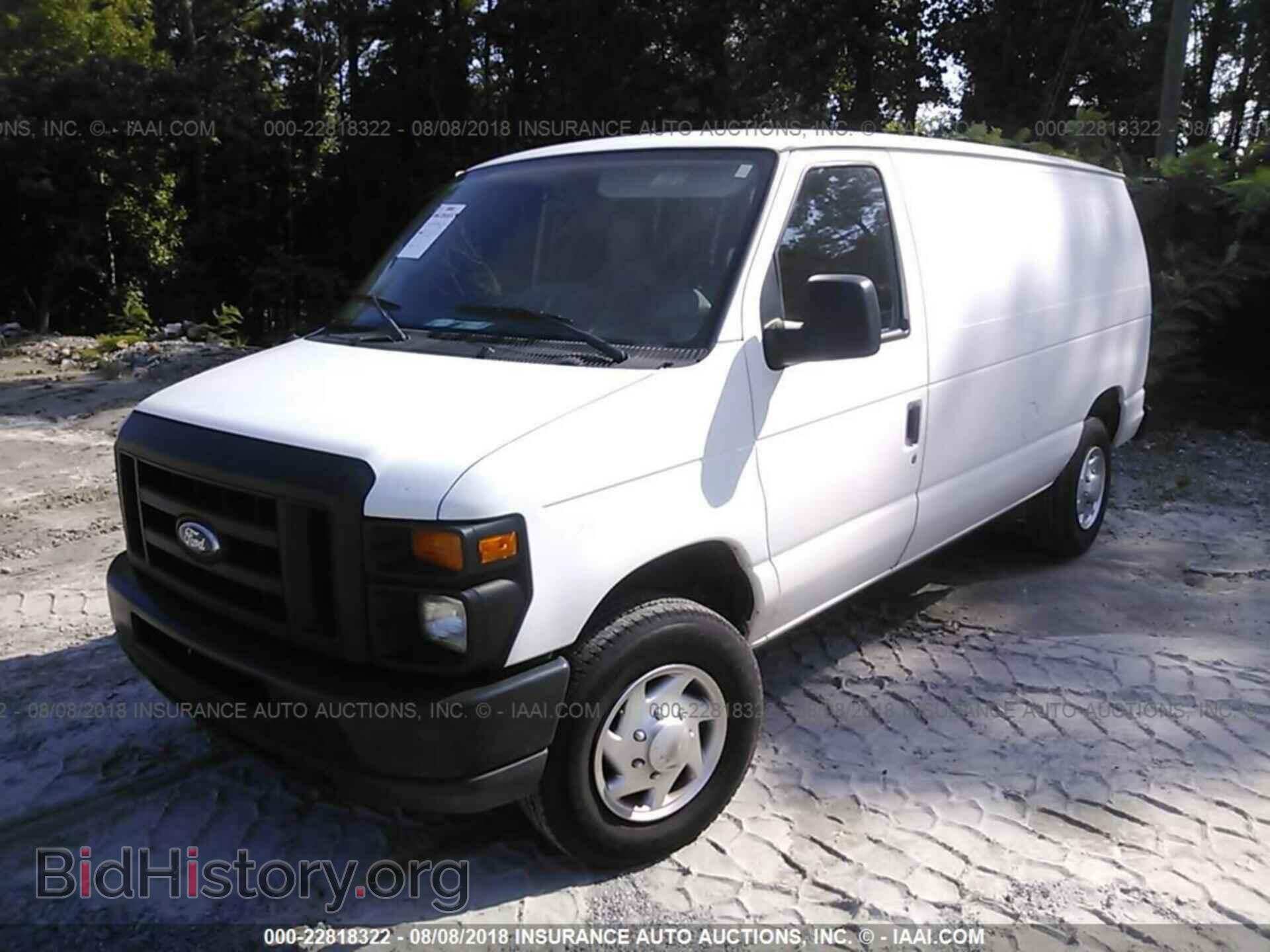 2011 Ford Econoline - VIN: 1FTNE2EL3BDA81030 - Фото 2