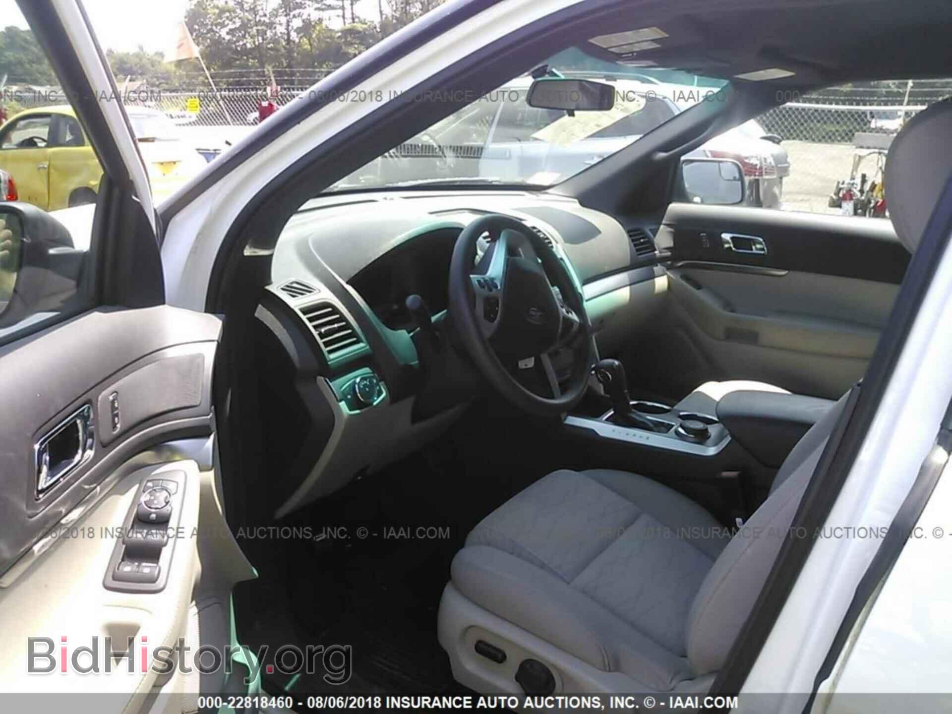 2014 Ford Explorer - VIN: 1FM5K8B88EGB14064 - Photo 5