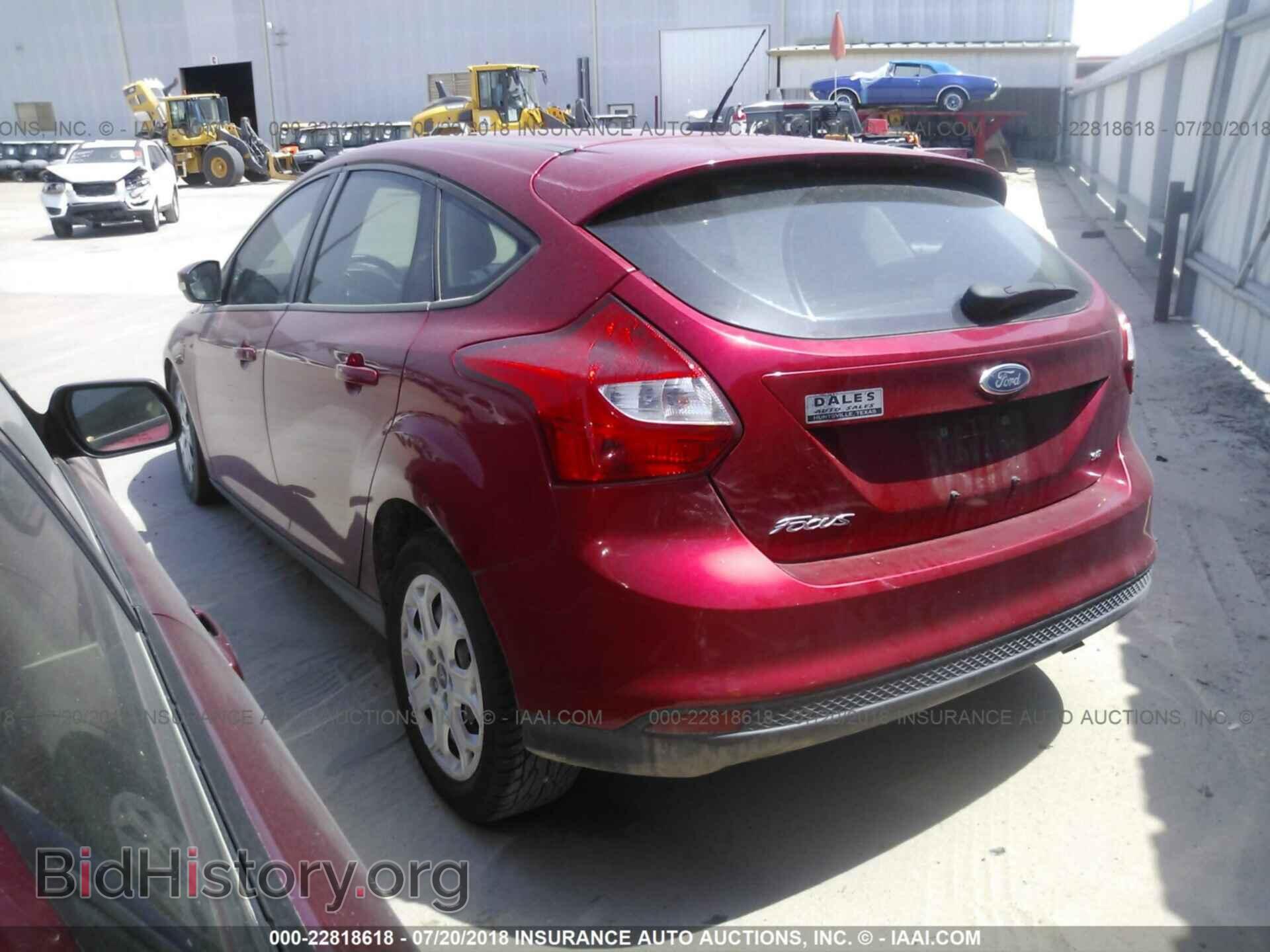 2012 Ford Focus - VIN: 1FAHP3K27CL311318 - Photo 3