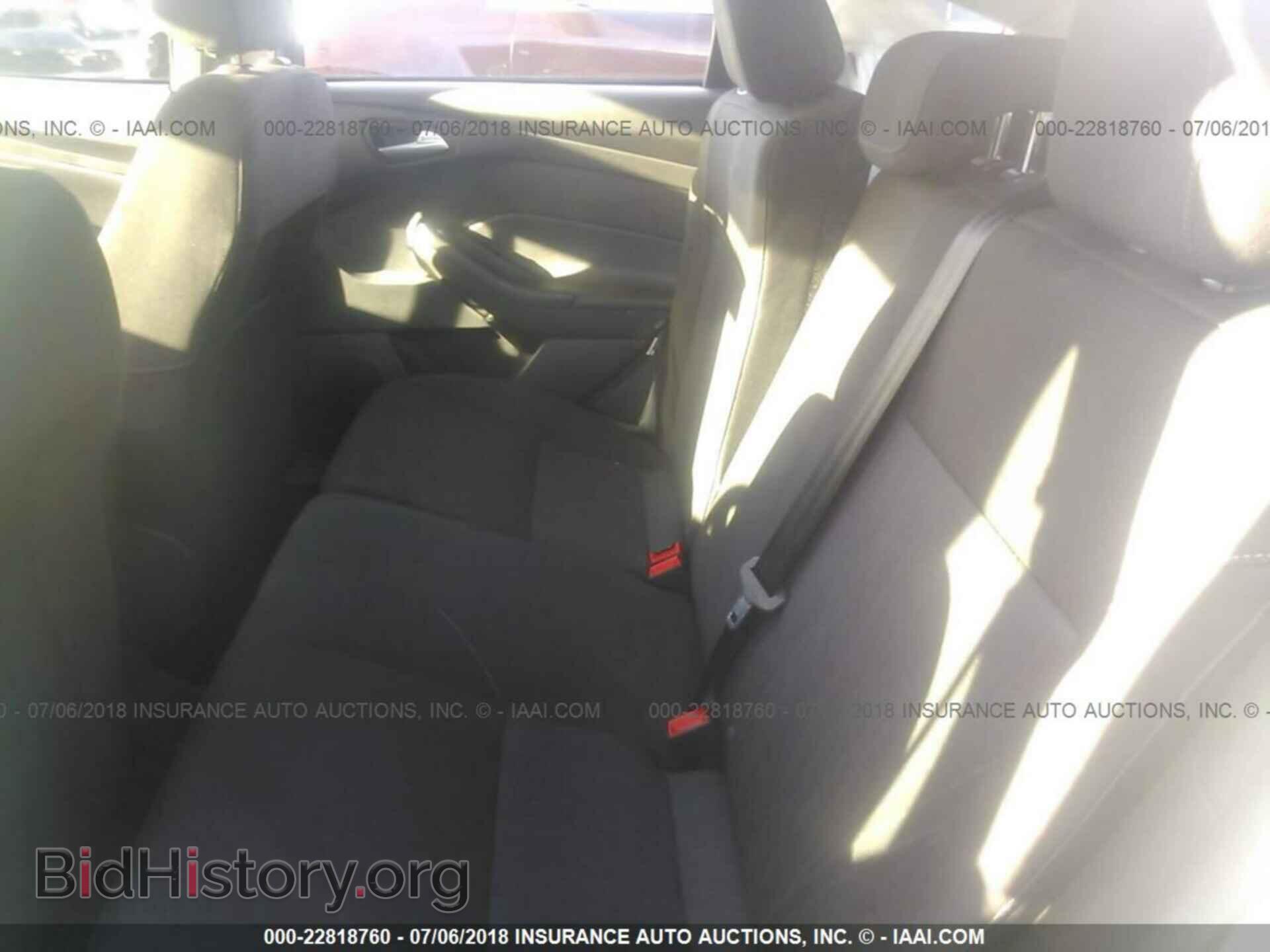 2018 Ford Focus - VIN: 1FADP3K26JL224876 - Photo 8