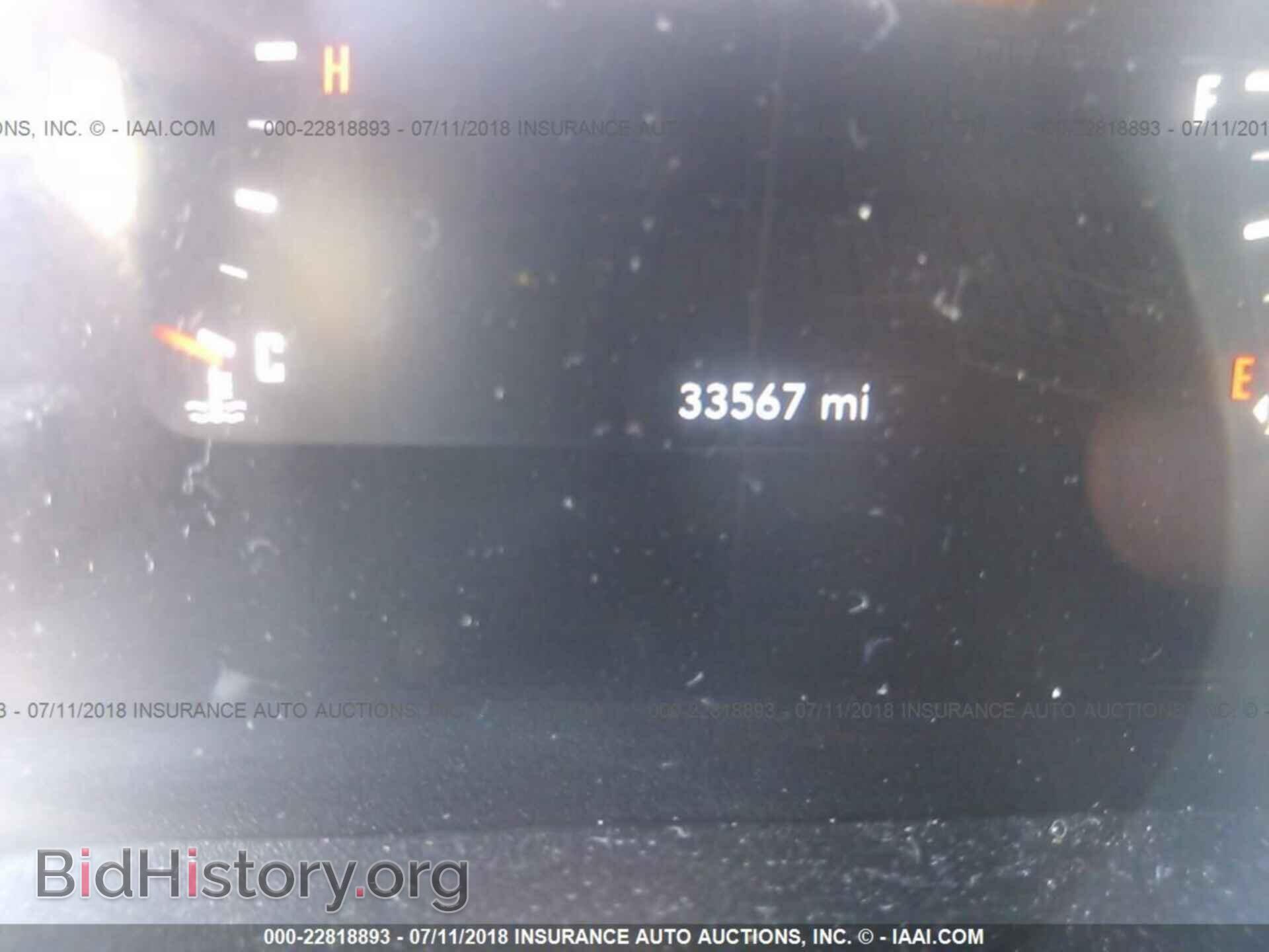 2016 Dodge Challenger - VIN: 2C3CDZAG8GH265146 - Photo 7