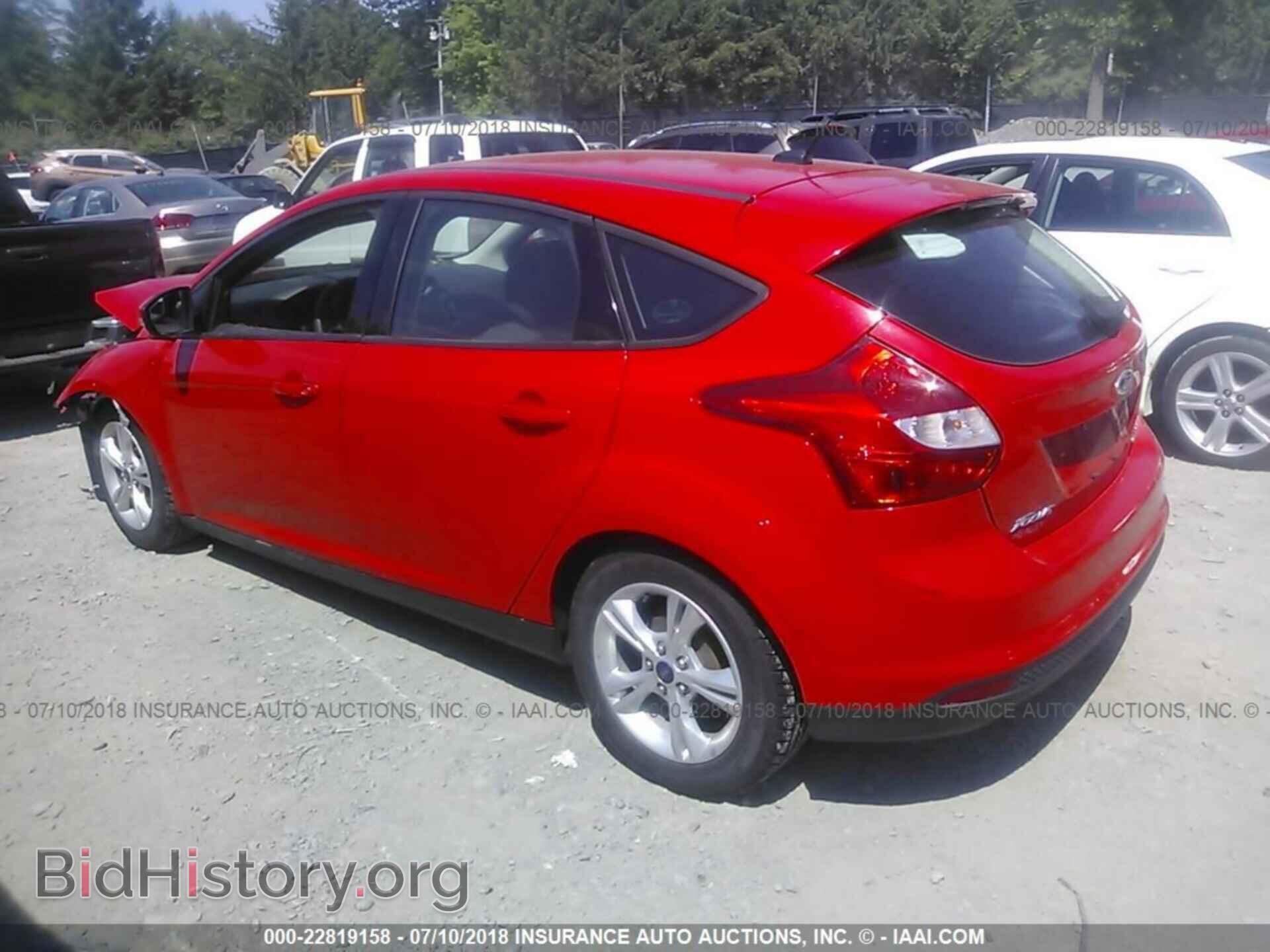 2014 Ford Focus - VIN: 1FADP3K23EL300995 - Фото 3