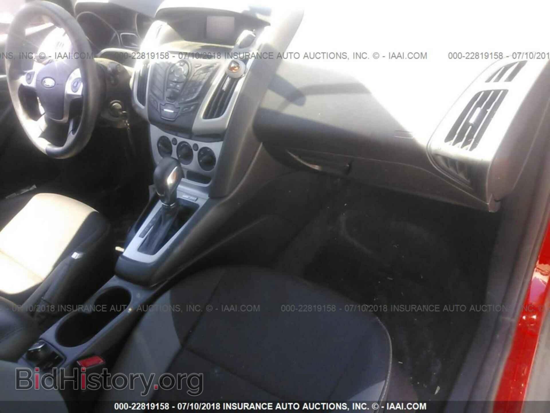 2014 Ford Focus - VIN: 1FADP3K23EL300995 - Фото 5