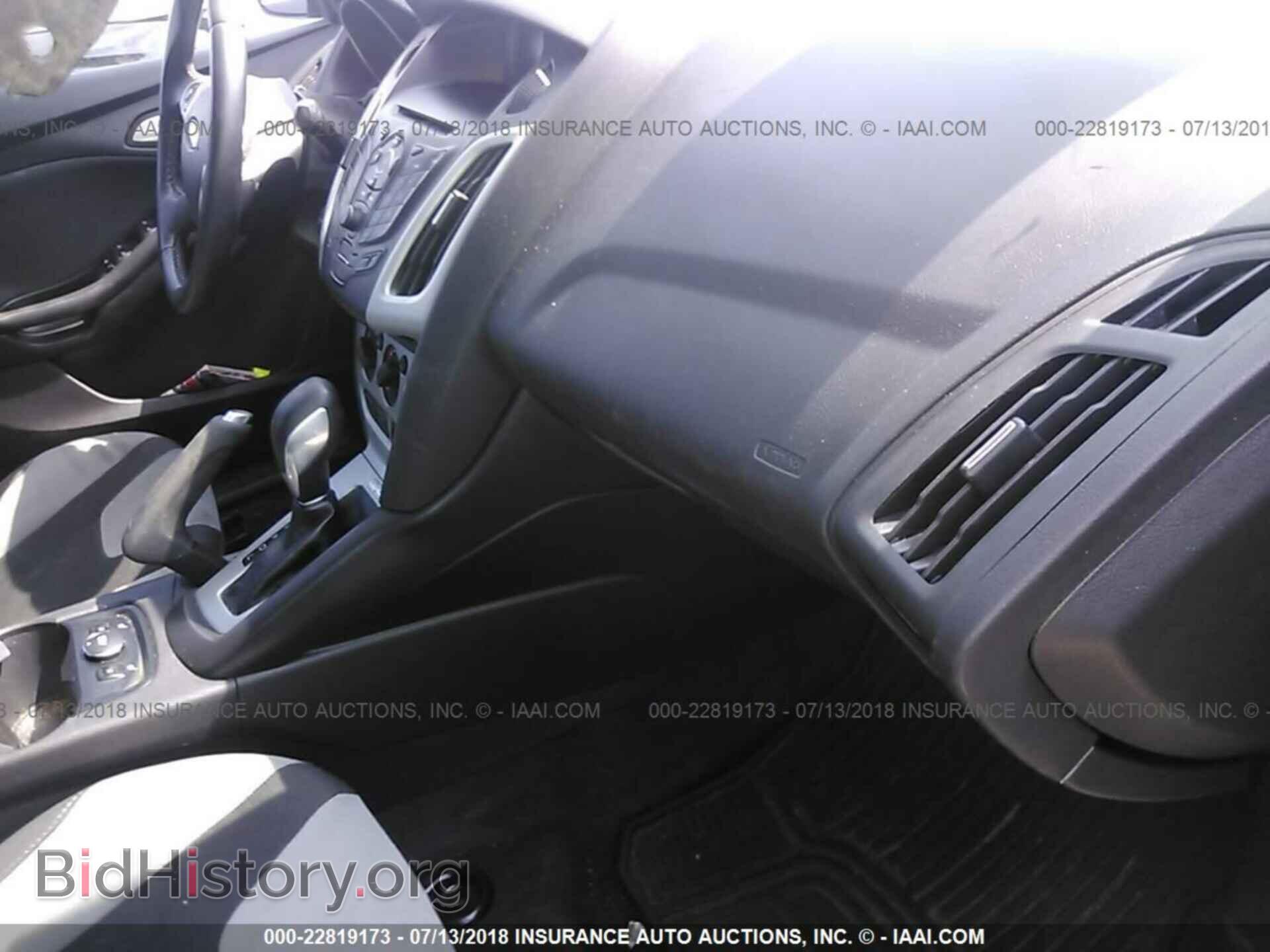 2014 Ford Focus - VIN: 1FADP3F28EL446657 - Фото 5