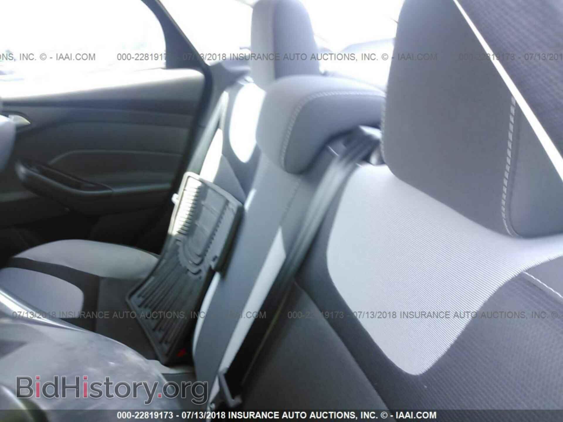 2014 Ford Focus - VIN: 1FADP3F28EL446657 - Фото 8