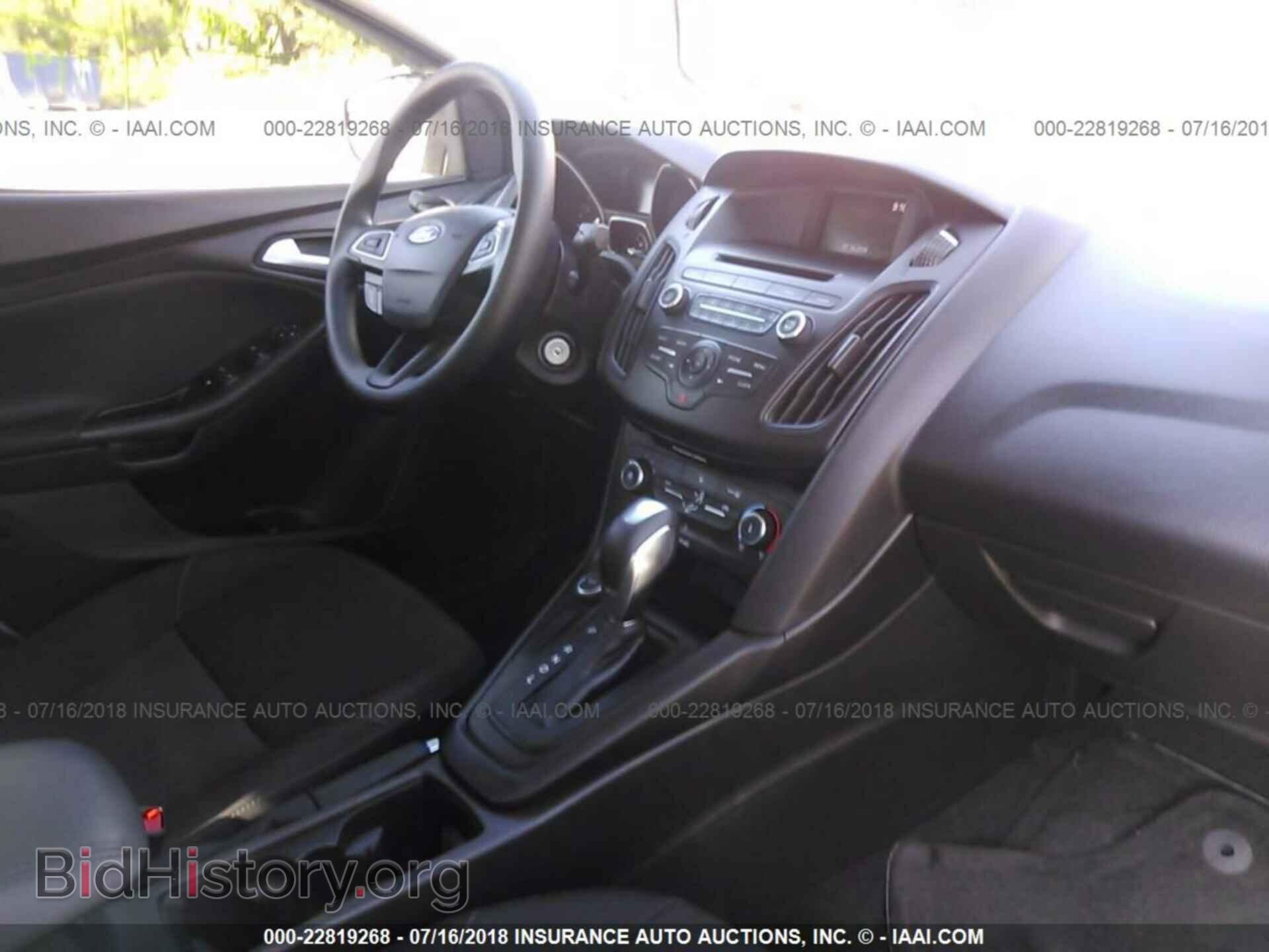2015 Ford Focus - VIN: 1FADP3F21FL354467 - Photo 5