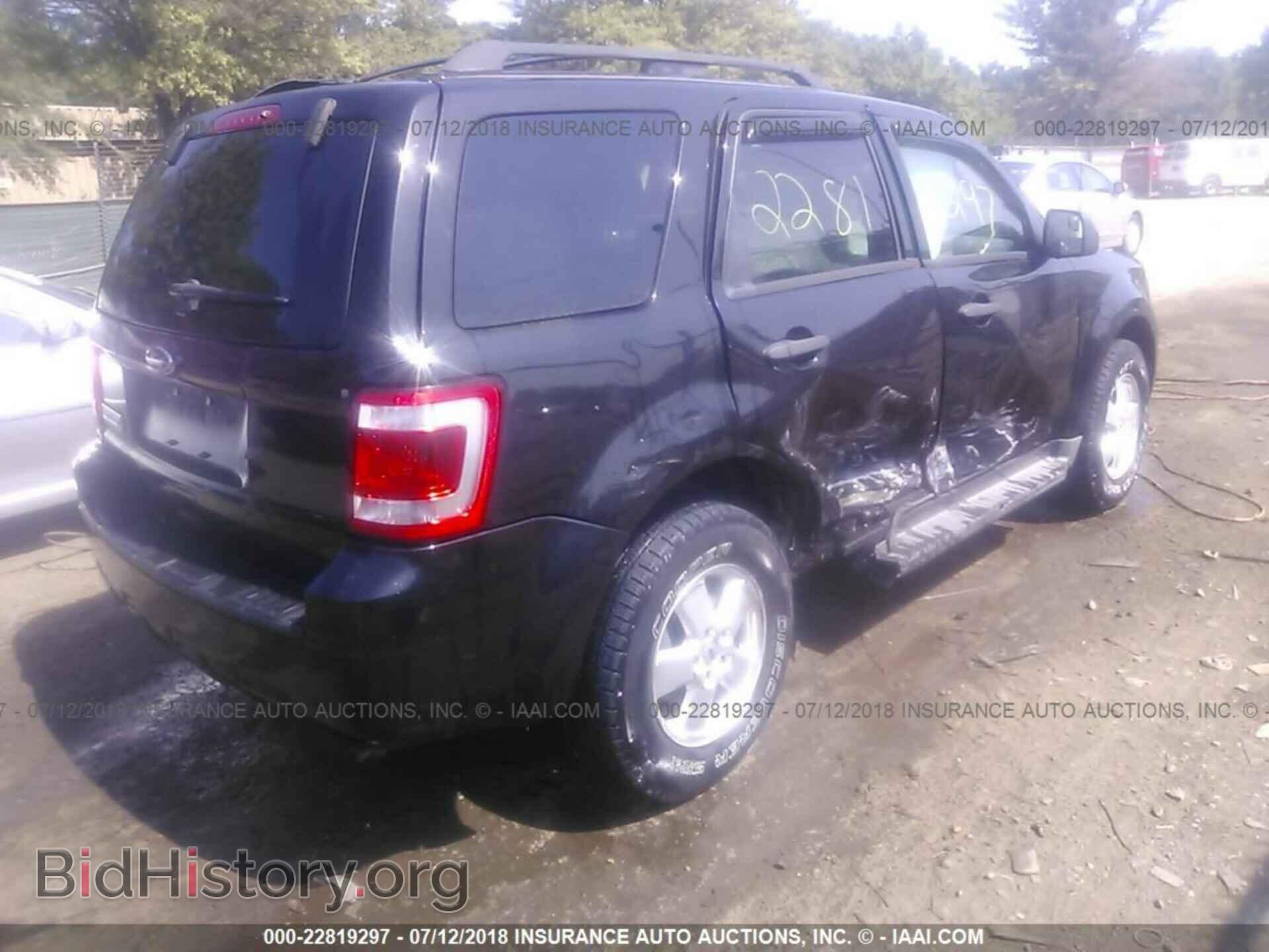 2011 Ford Escape - VIN: 1FMCU9D73BKA65439 - Фото 4