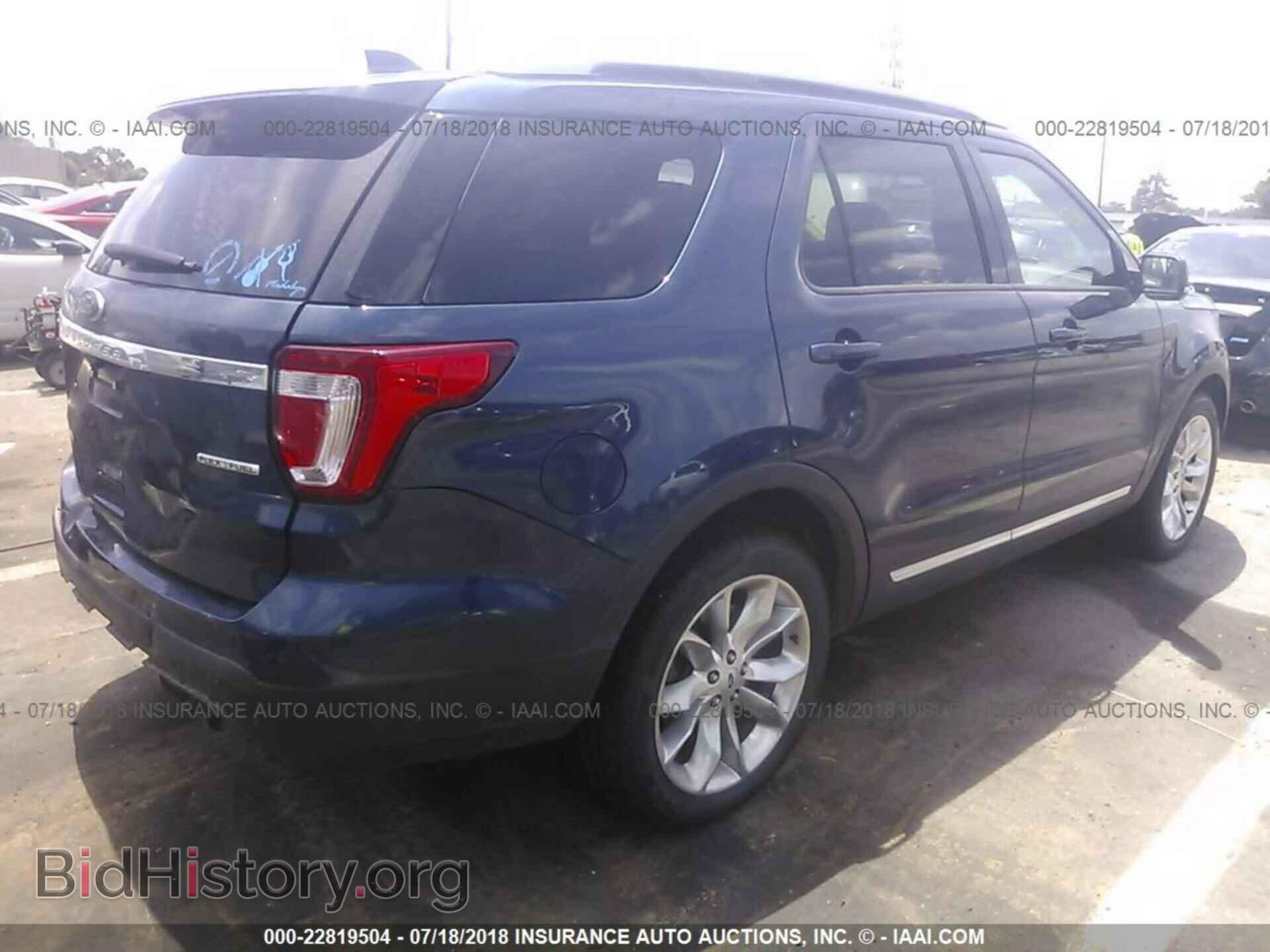 2016 Ford Explorer - VIN: 1FM5K7D84GGC20179 - Photo 4