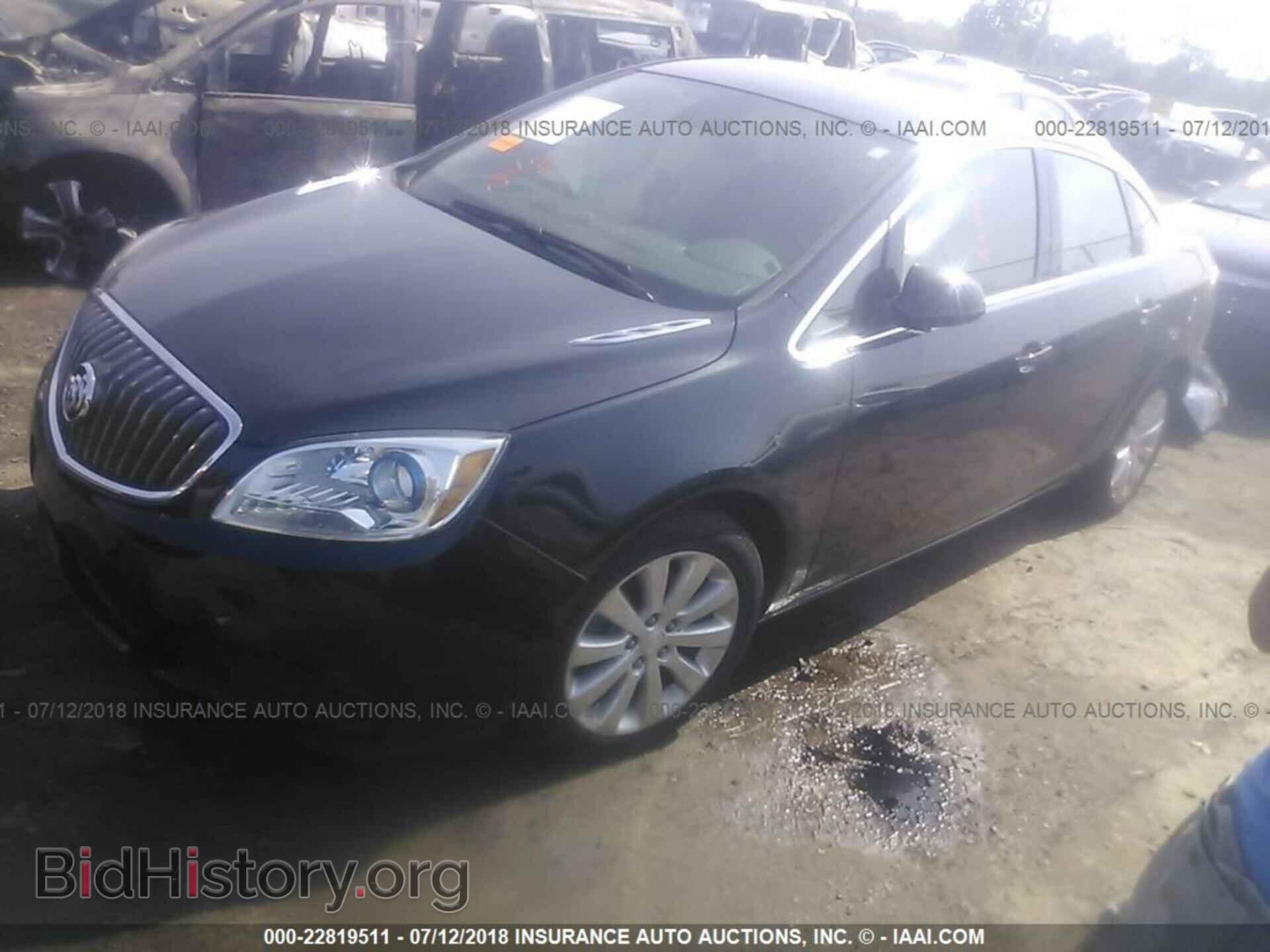 2015 Buick Verano - VIN: 1G4PP5SK3F4190749 - Фото 2