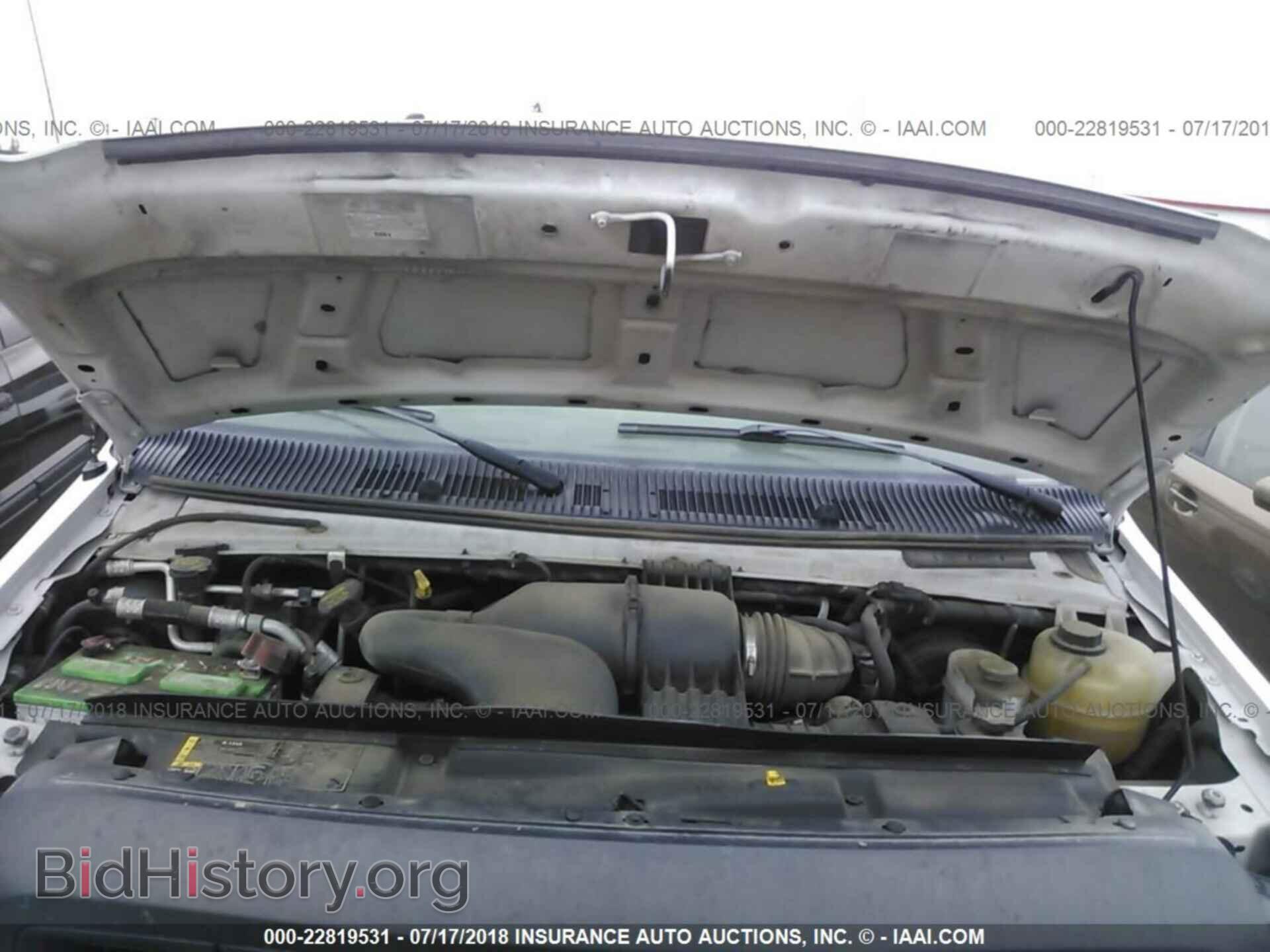2013 Ford Econoline - VIN: 1FTNE2EL1DDA63497 - Photo 10